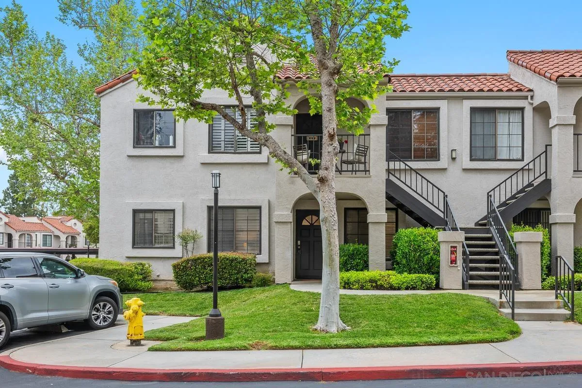 https://cdn.realtyfeed.com/cdn/127/250036844/3a631bbb3be205829cb84a3ffca0bd70.webp