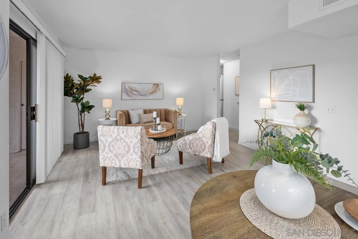 https://cdn.realtyfeed.com/cdn/127/250036844/c7e3cc84fb349c066ecb6cdcab09ae7a.webp