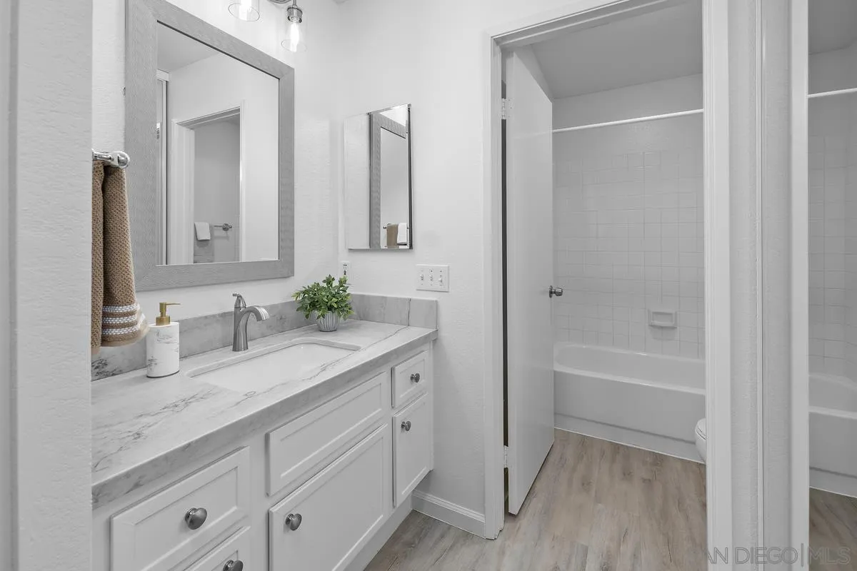 https://cdn.realtyfeed.com/cdn/127/250036844/f85d25b91334dcfb31733e27f08b917d.webp