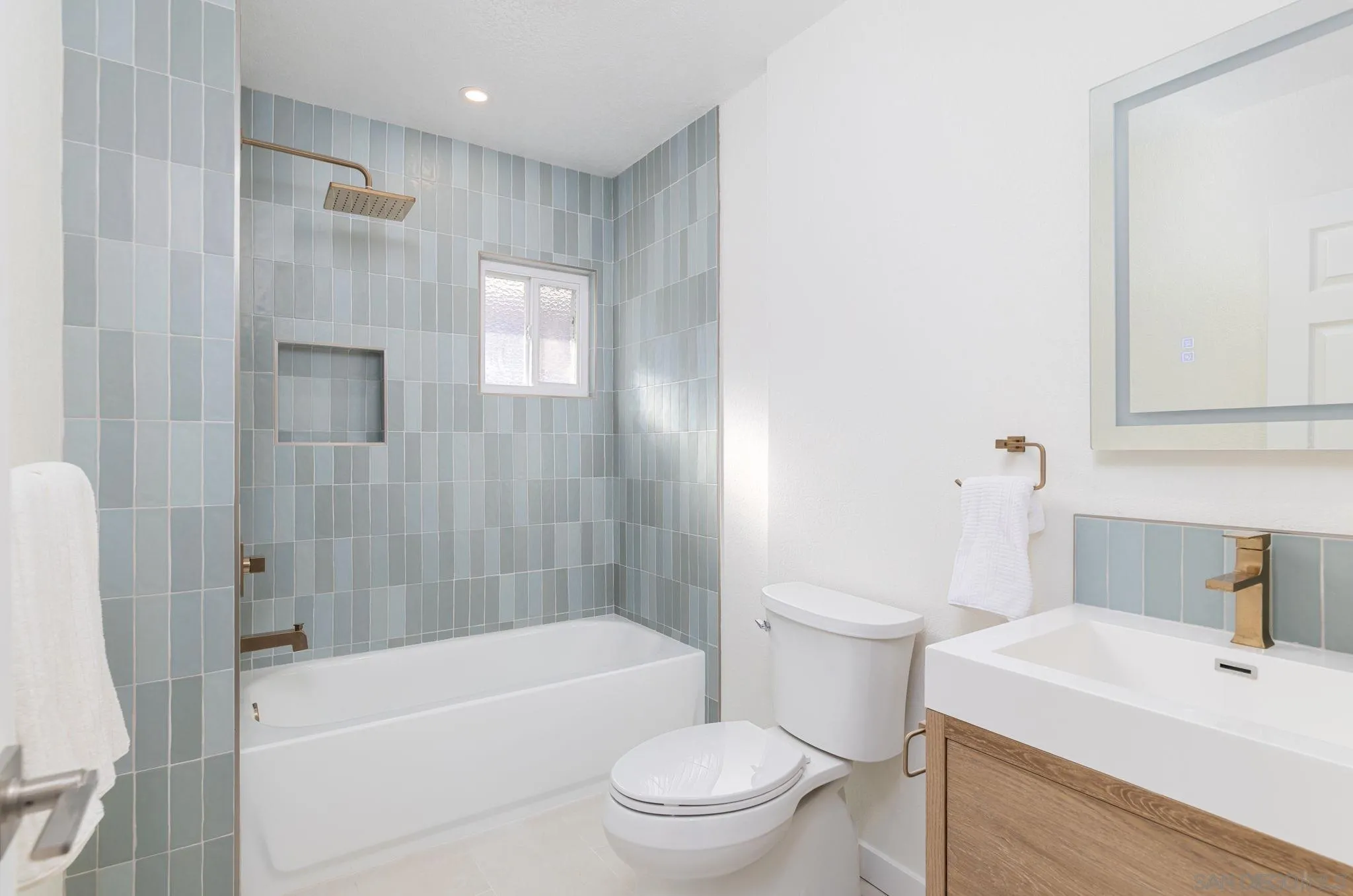 https://cdn.realtyfeed.com/cdn/127/250036845/5f7068d4807a27e5c27646a444a2c567.webp