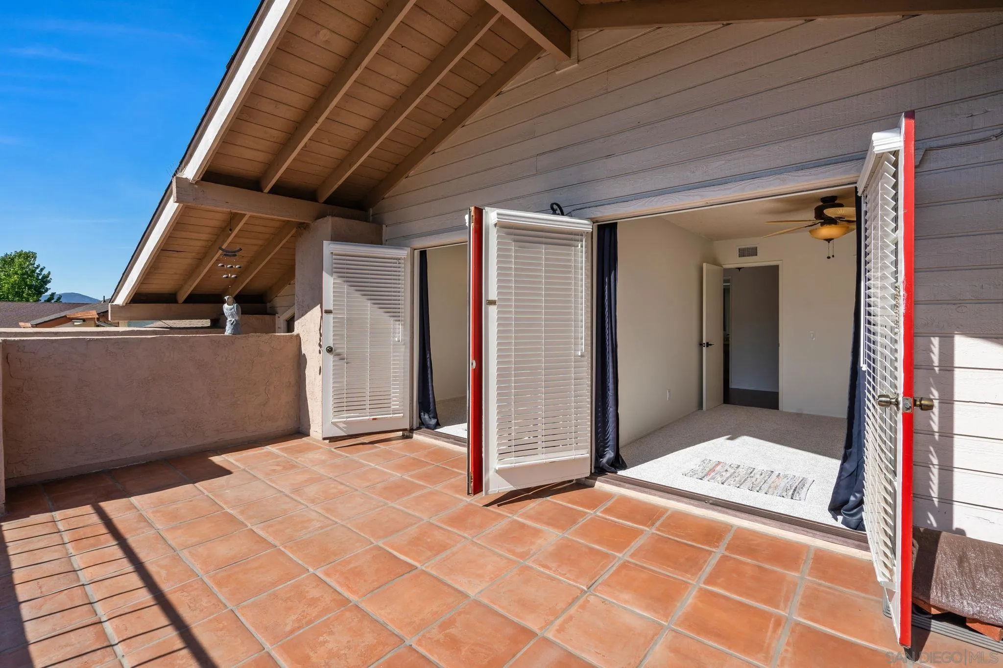 https://cdn.realtyfeed.com/cdn/127/250036846/c8491256268533cf1e7559ebef6e5964.webp
