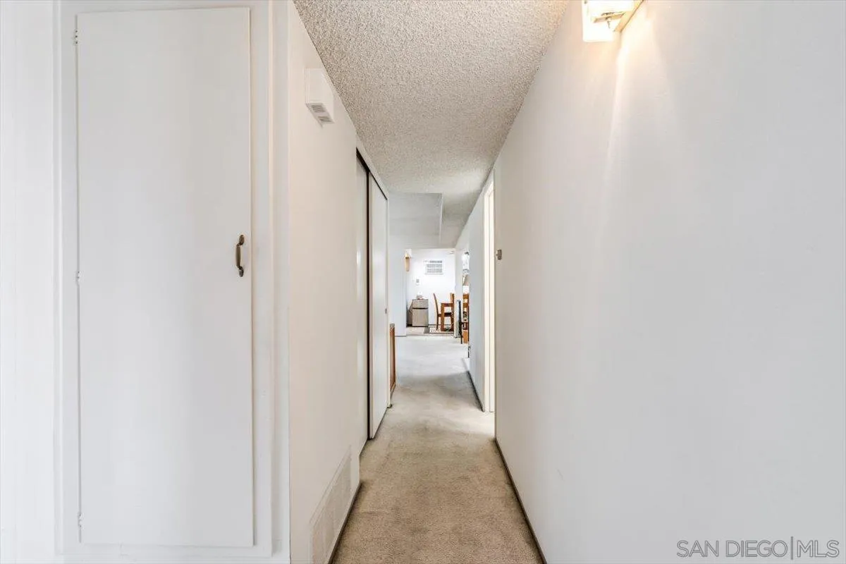 https://cdn.realtyfeed.com/cdn/127/250036847/29e1a913594ef9bb0d176489655a456b.webp