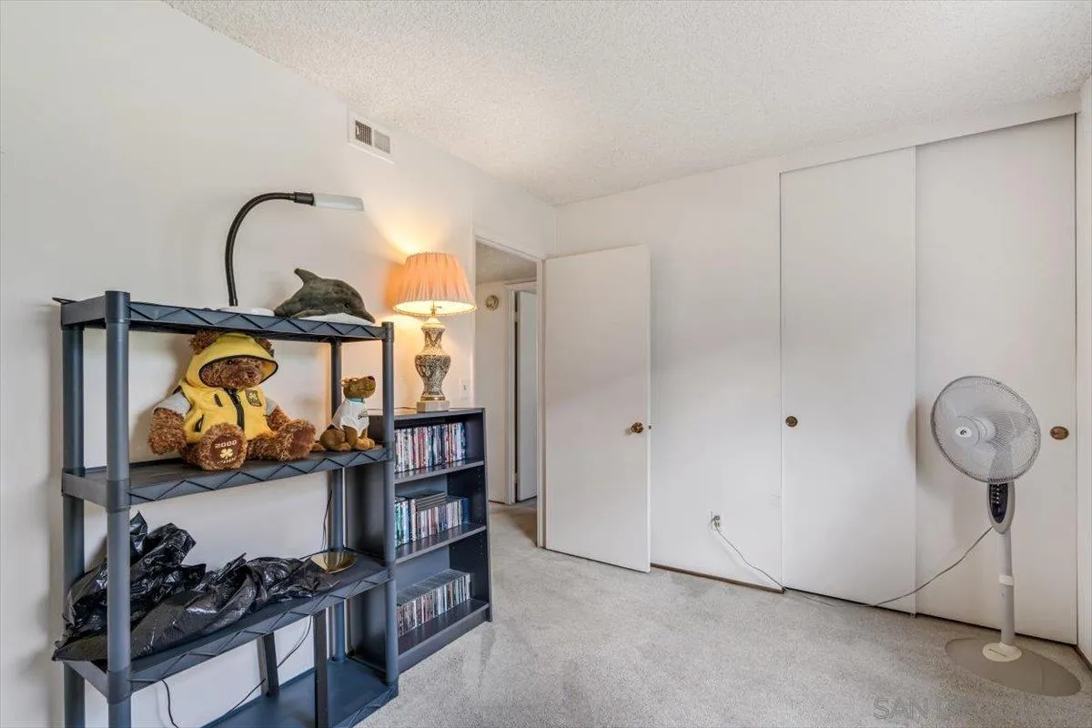 https://cdn.realtyfeed.com/cdn/127/250036847/5c67eb413bfee1e0818727e82b06250a.webp