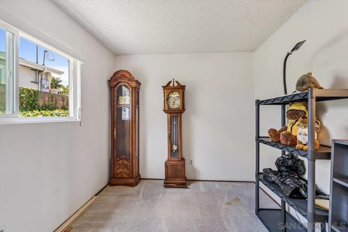 https://cdn.realtyfeed.com/cdn/127/250036847/6d6f837cdb1b365d0368a7742463eb68.webp