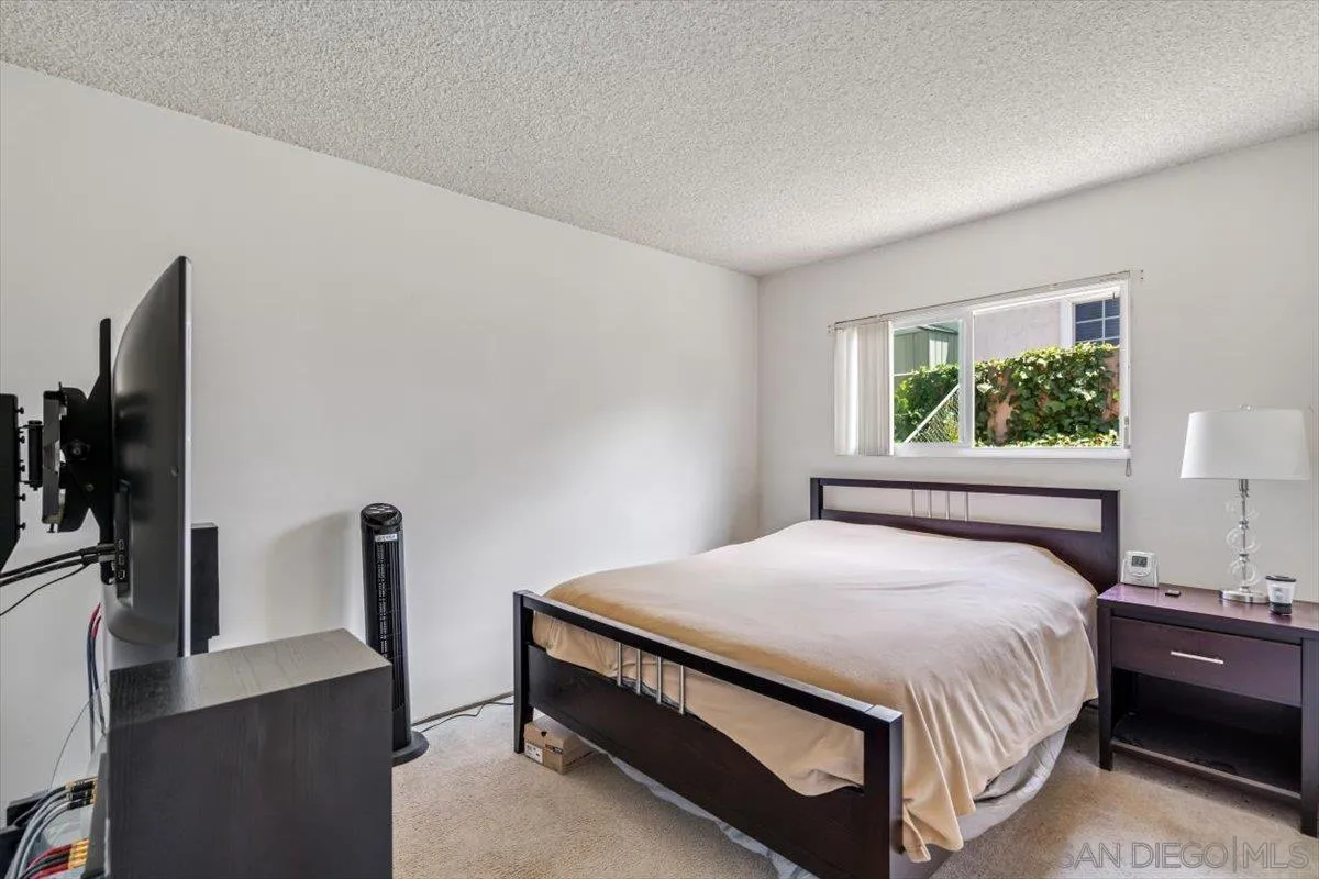 https://cdn.realtyfeed.com/cdn/127/250036847/82ee31ae07227e4db138a38ba89ac2b3.webp