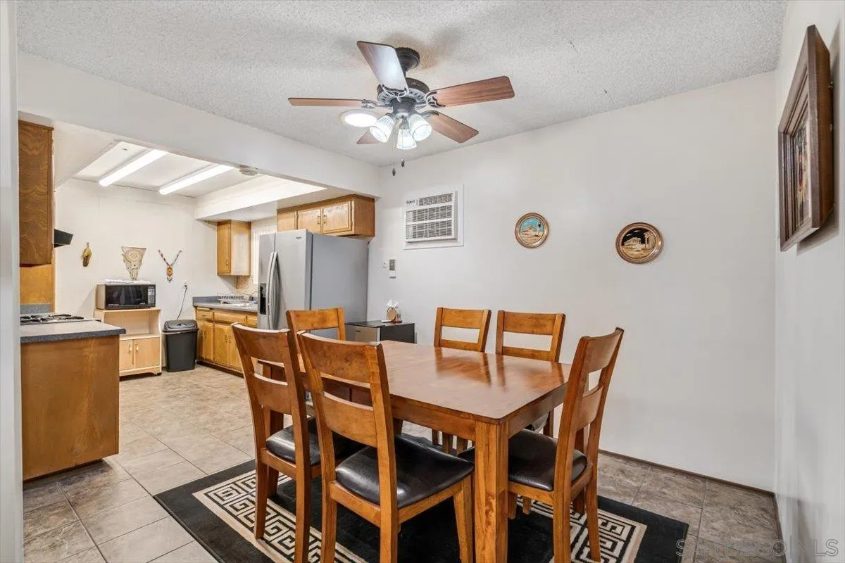 https://cdn.realtyfeed.com/cdn/127/250036847/c19af681522520e33da2e42c5b512549.webp