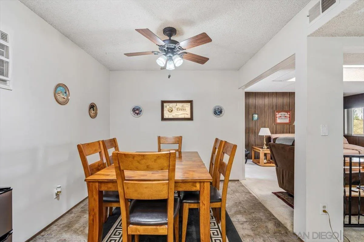 https://cdn.realtyfeed.com/cdn/127/250036847/eb4c7402d95e4c29cc28923a3cc48615.webp