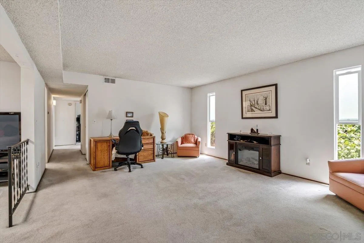 https://cdn.realtyfeed.com/cdn/127/250036847/f57bcf6334a5058df94abb53b97cdc6d.webp