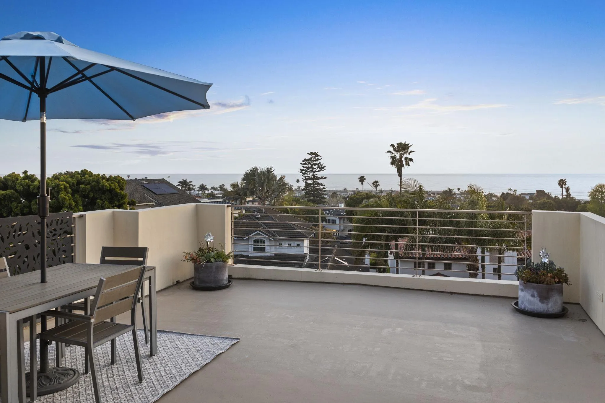 https://cdn.realtyfeed.com/cdn/127/250036848/d5836918c17f256ef822d26dbbdc356d.webp