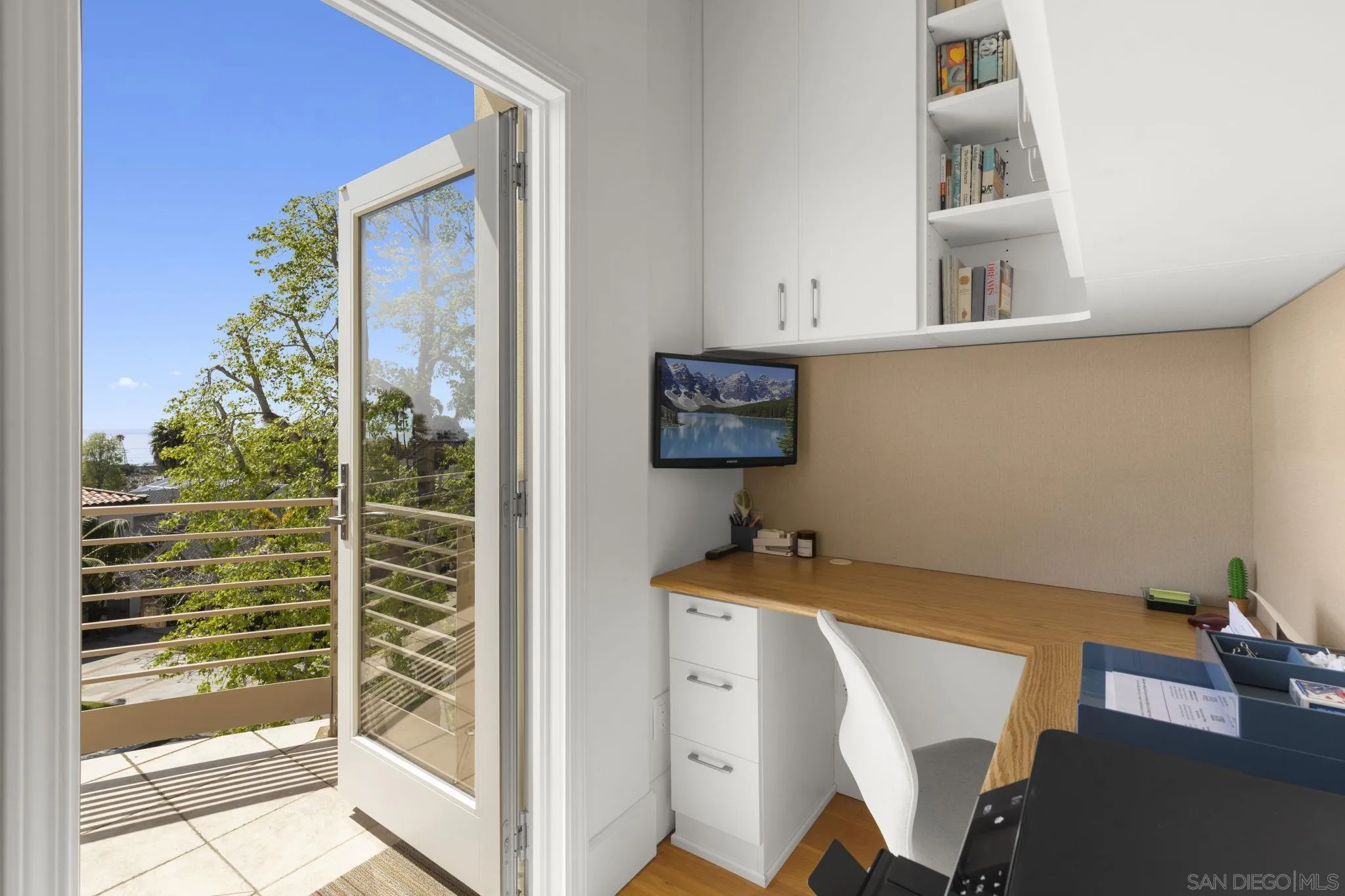 https://cdn.realtyfeed.com/cdn/127/250036848/d7ba8c4ac385ca1cf9d8980c364ac11e.webp