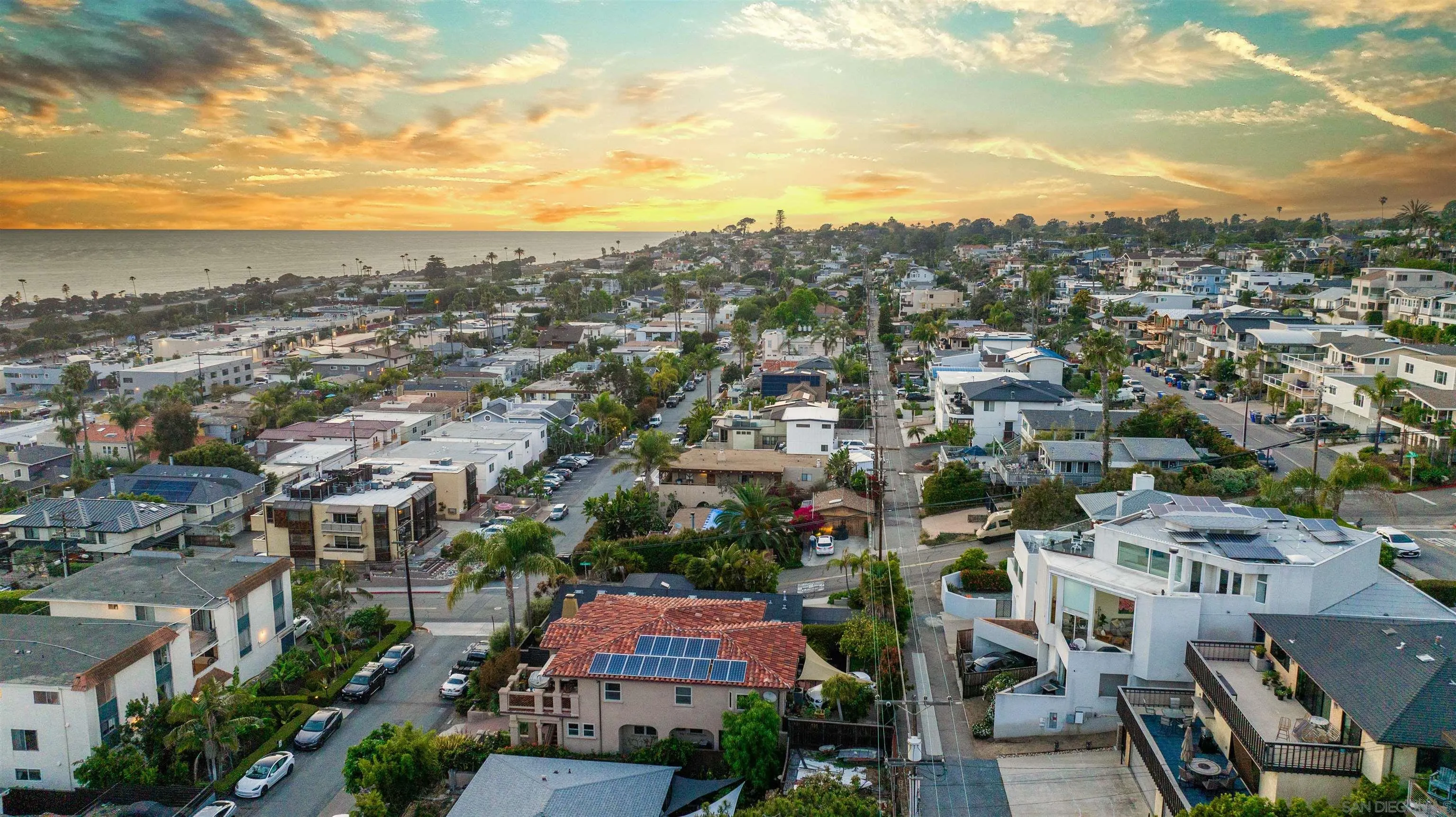 https://cdn.realtyfeed.com/cdn/127/250036849/2a62fe17515aa8ef6555e1064eb70b6a.webp
