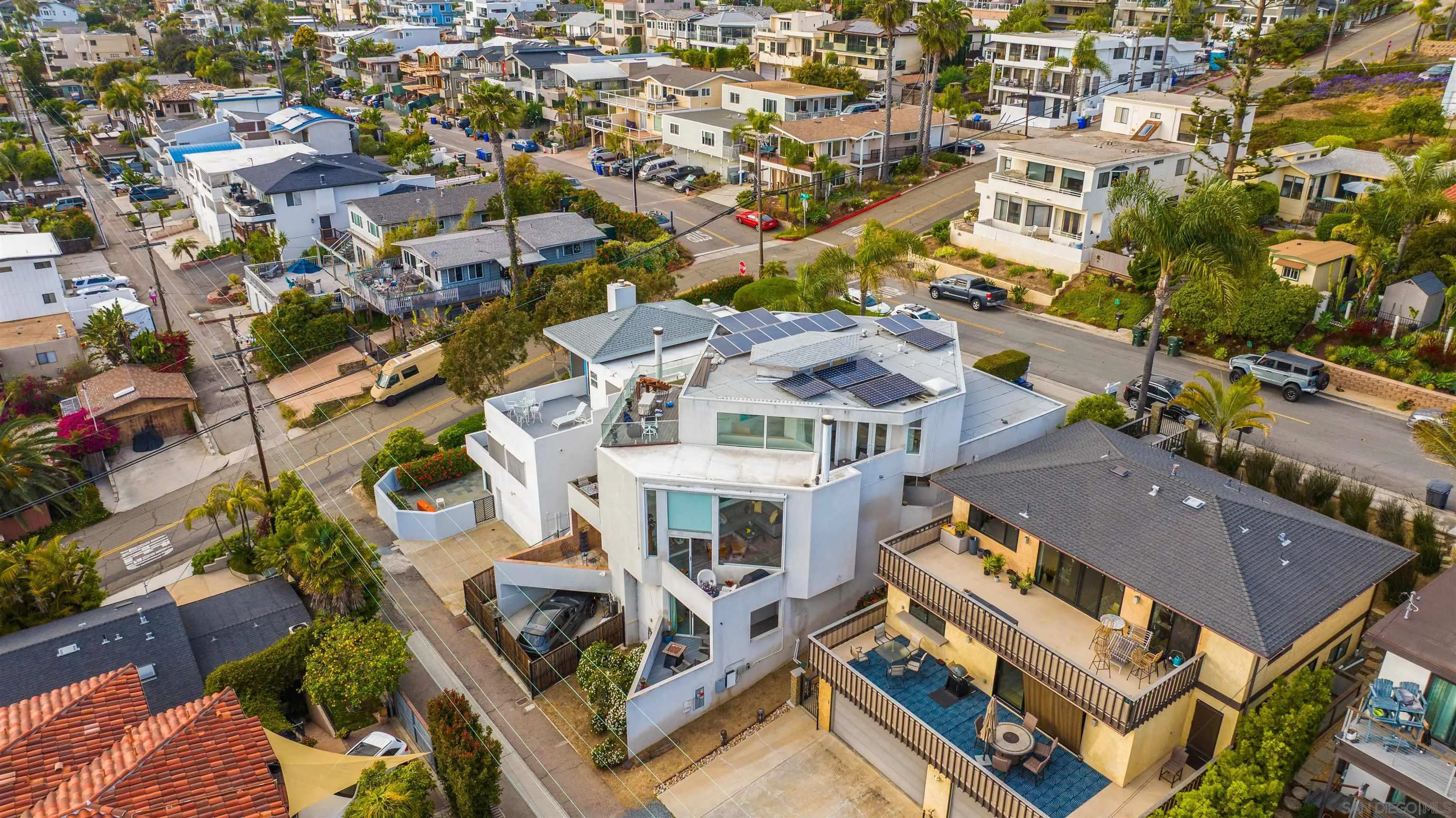 https://cdn.realtyfeed.com/cdn/127/250036849/802303b49f7d45b989b0a6343ee0d71f.webp
