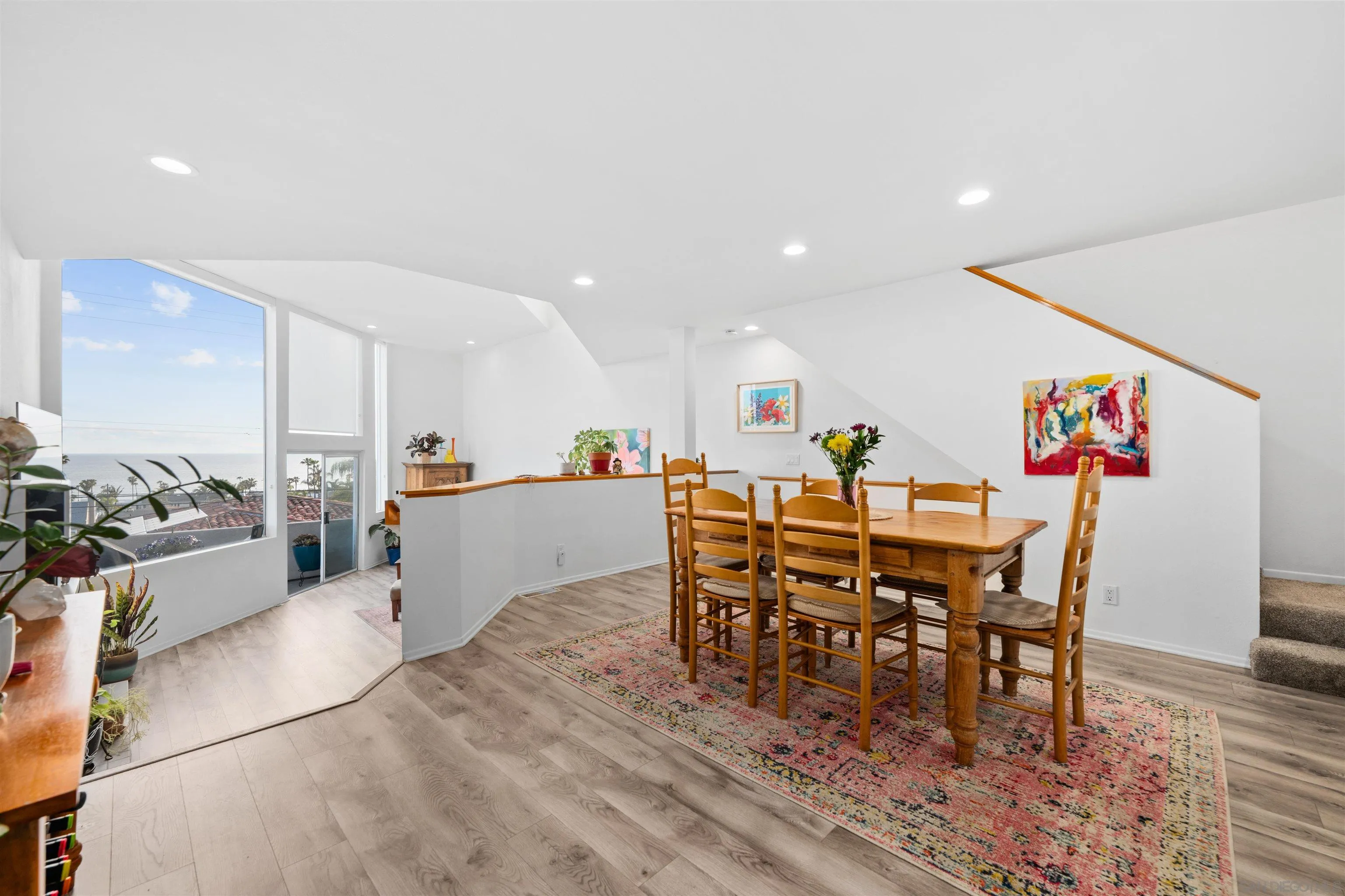 https://cdn.realtyfeed.com/cdn/127/250036849/afdd0103b97fb0f9e0aacd2823d08e74.webp