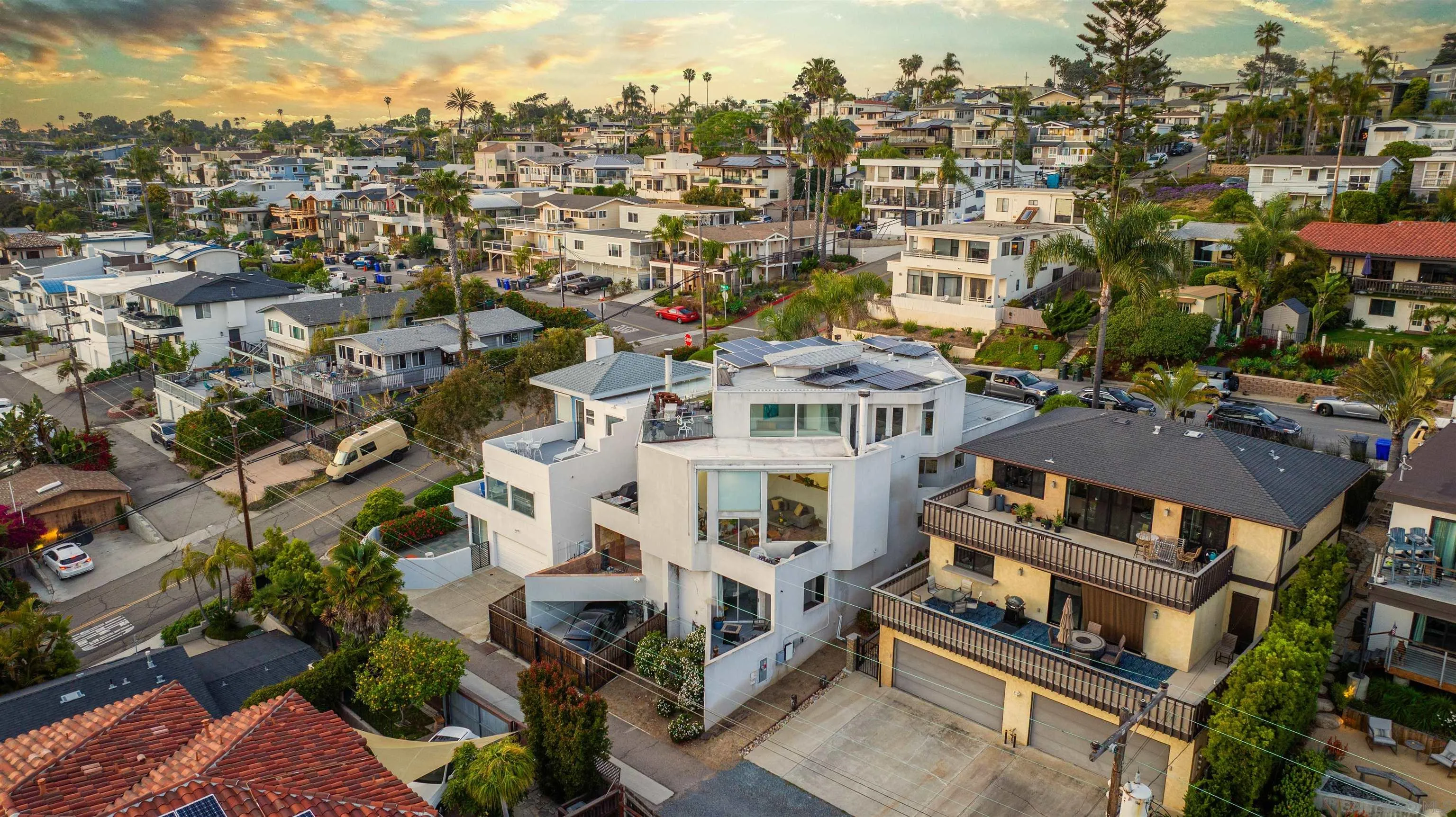 https://cdn.realtyfeed.com/cdn/127/250036849/d0627256df5e577f231887d4bb9d1f02.webp