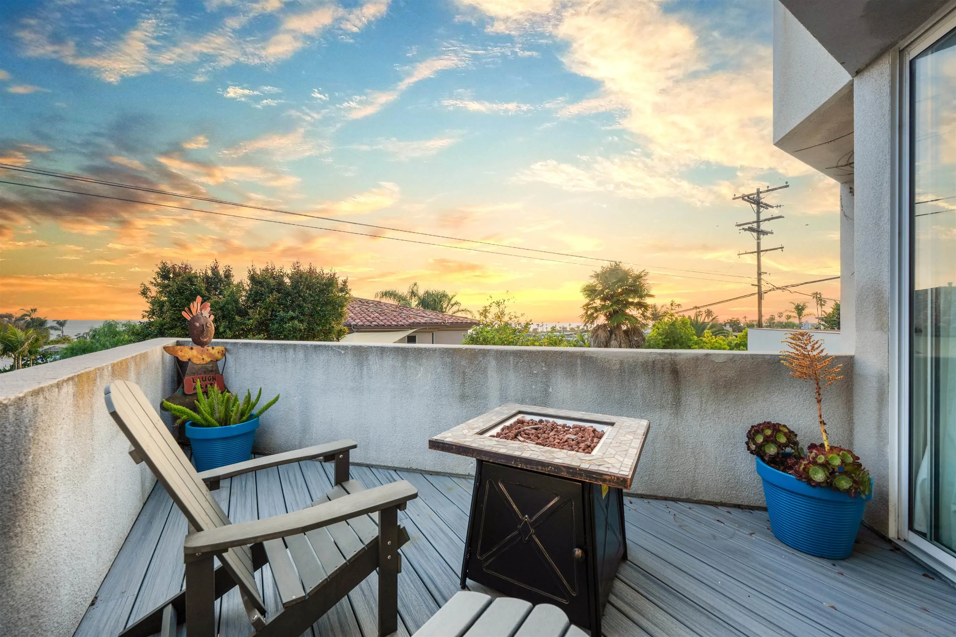 https://cdn.realtyfeed.com/cdn/127/250036849/f92882983f58eec000112ed5c7571668.webp