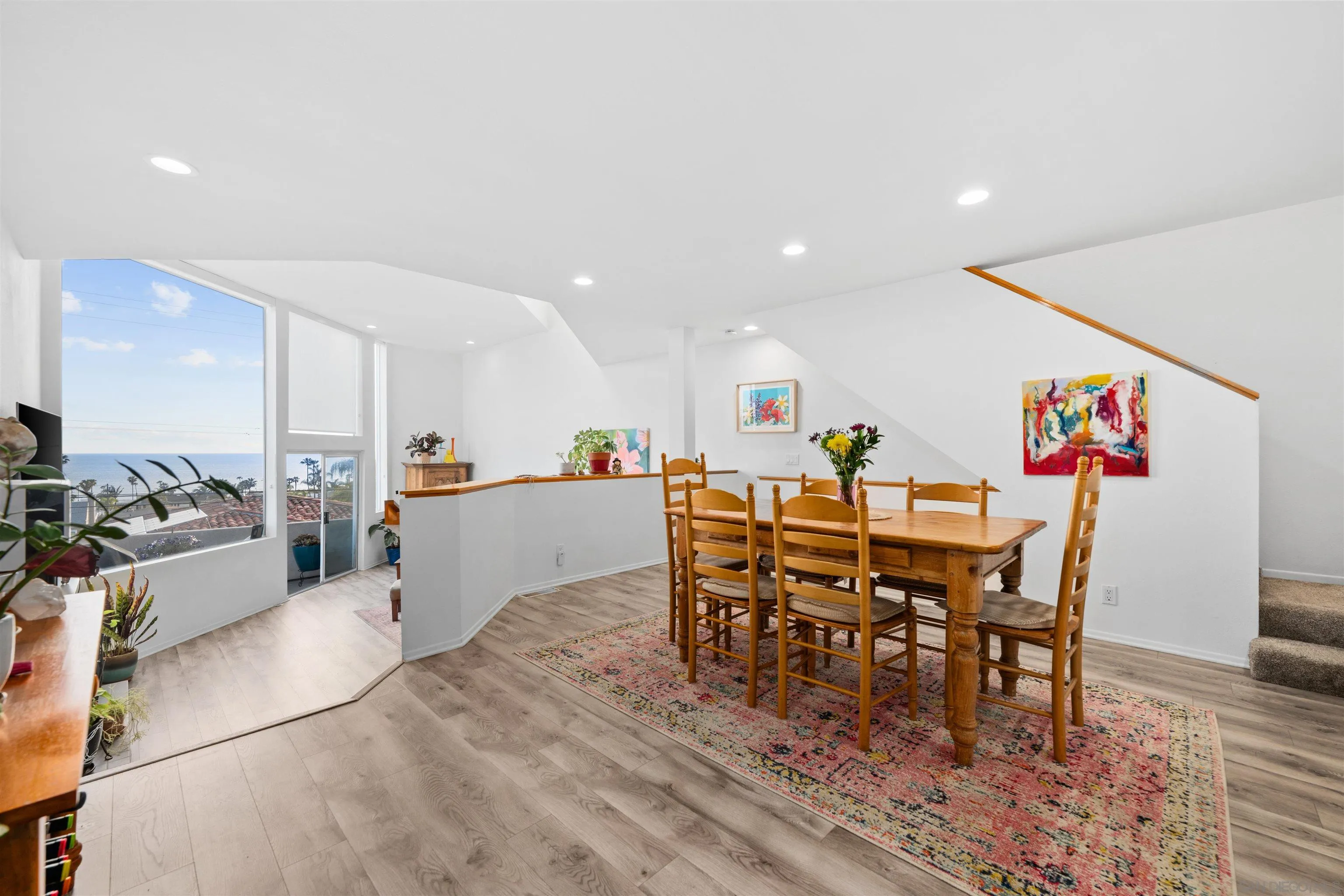 https://cdn.realtyfeed.com/cdn/127/250036849/fa9ffc3373e7face42a712290624a14b.webp