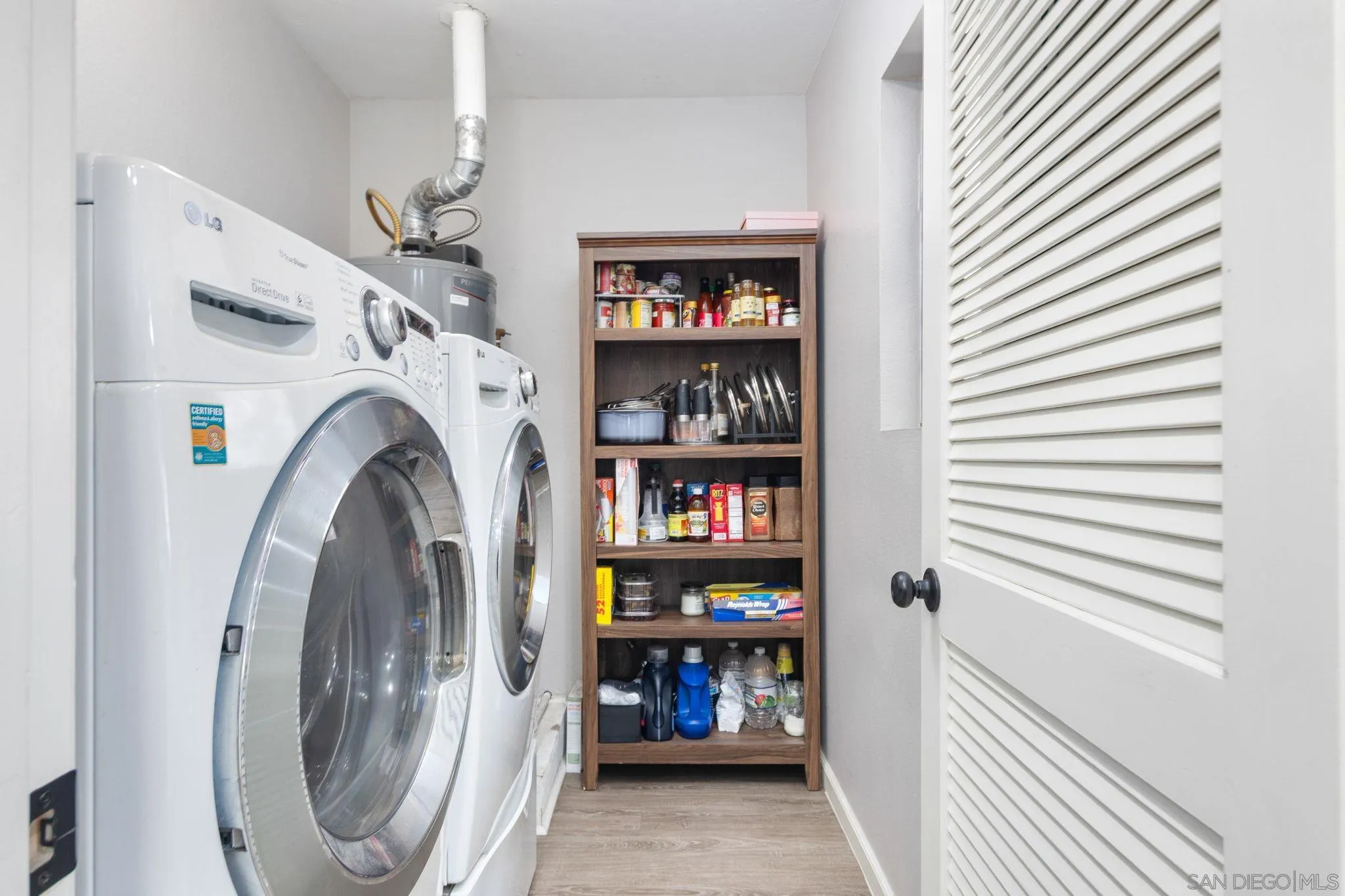 https://cdn.realtyfeed.com/cdn/127/250036850/977a84efb5eb9bf4c40ed21a08e015de.webp