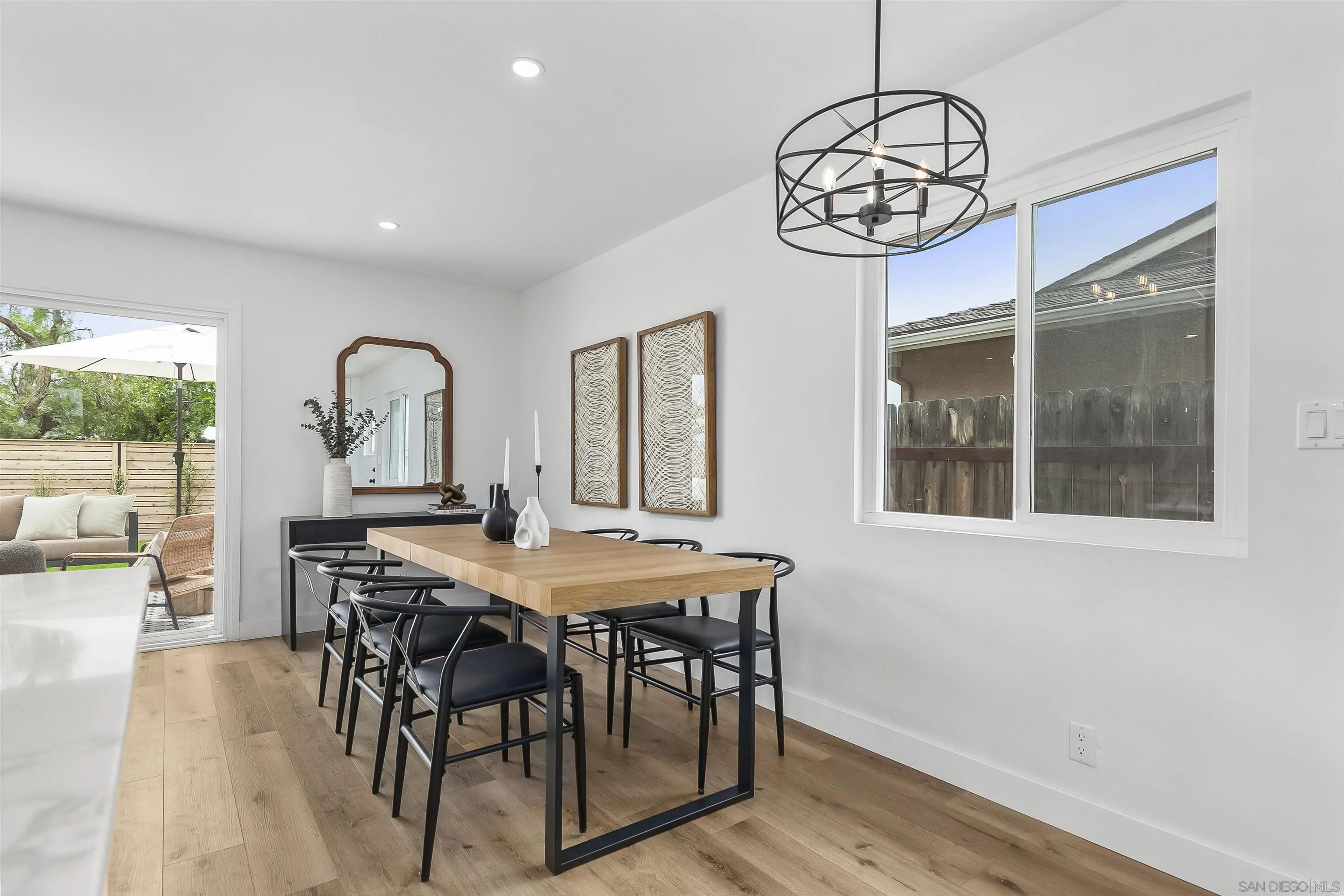 https://cdn.realtyfeed.com/cdn/127/250036851/3e9fc7628ab63735460f561ad38fd512.webp