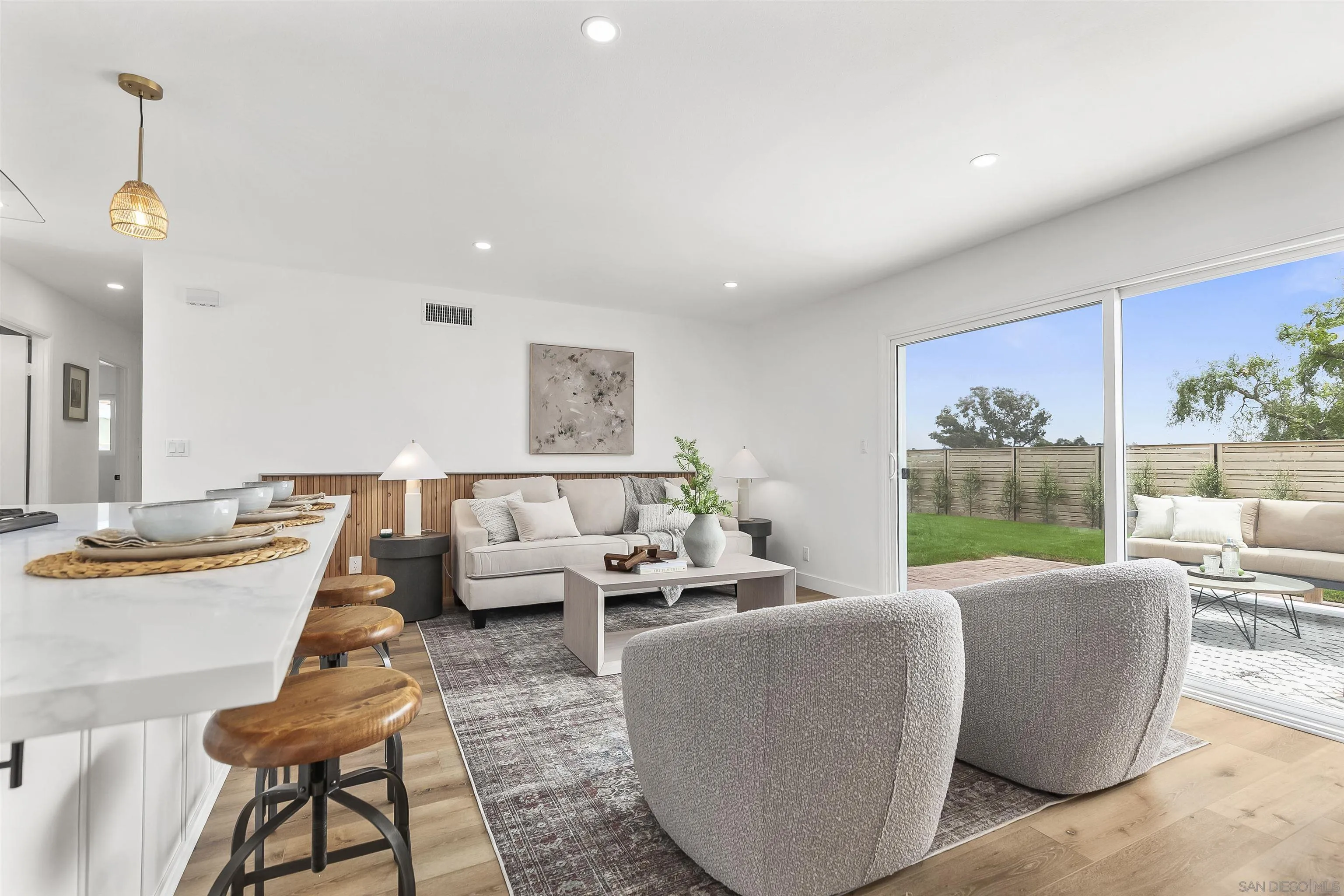 https://cdn.realtyfeed.com/cdn/127/250036851/67e0d25ed147957a5b9533262bca7c44.webp