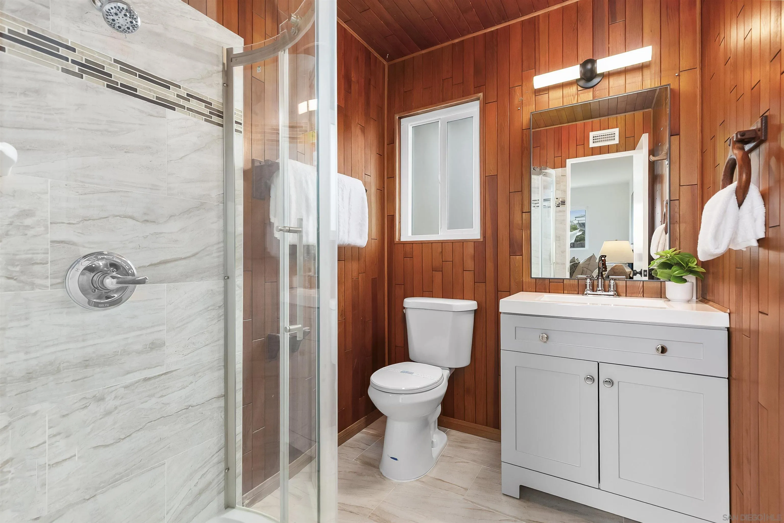 https://cdn.realtyfeed.com/cdn/127/250036851/cf0428d7e867124fc241e993dca94ddd.webp
