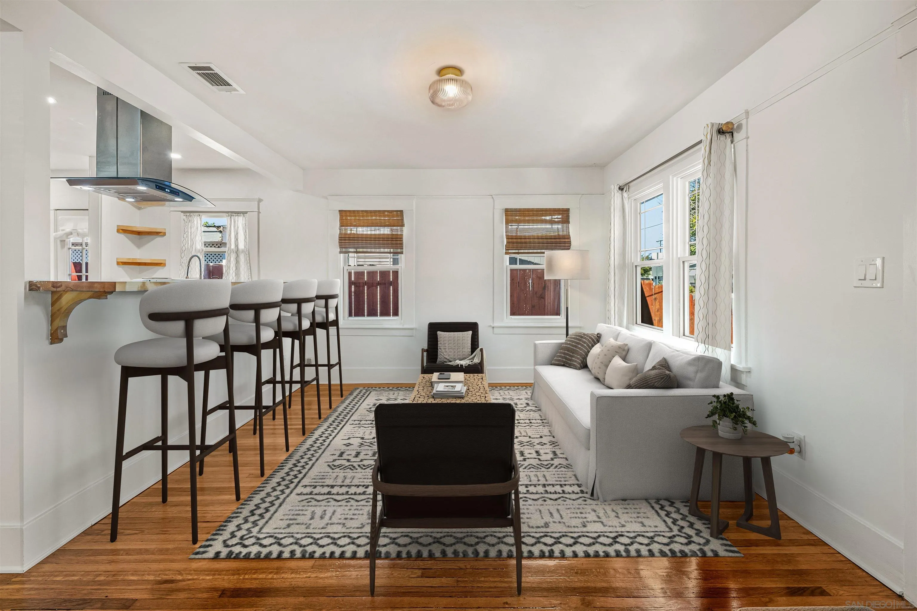 https://cdn.realtyfeed.com/cdn/127/250036852/479907d85fba002f39e0f6e256df710d.webp