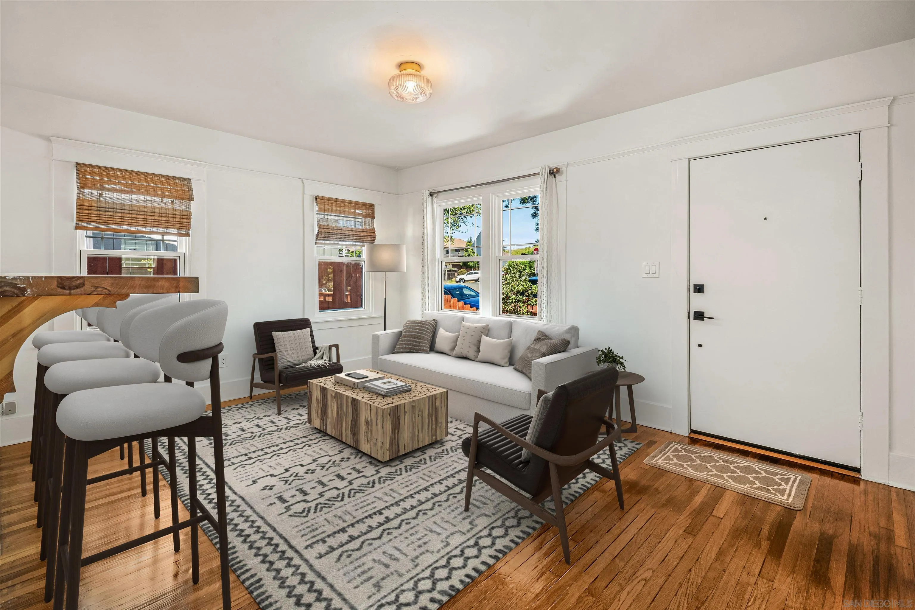 https://cdn.realtyfeed.com/cdn/127/250036852/48d3735eef2f48240f2b51d7efcaa3d5.webp