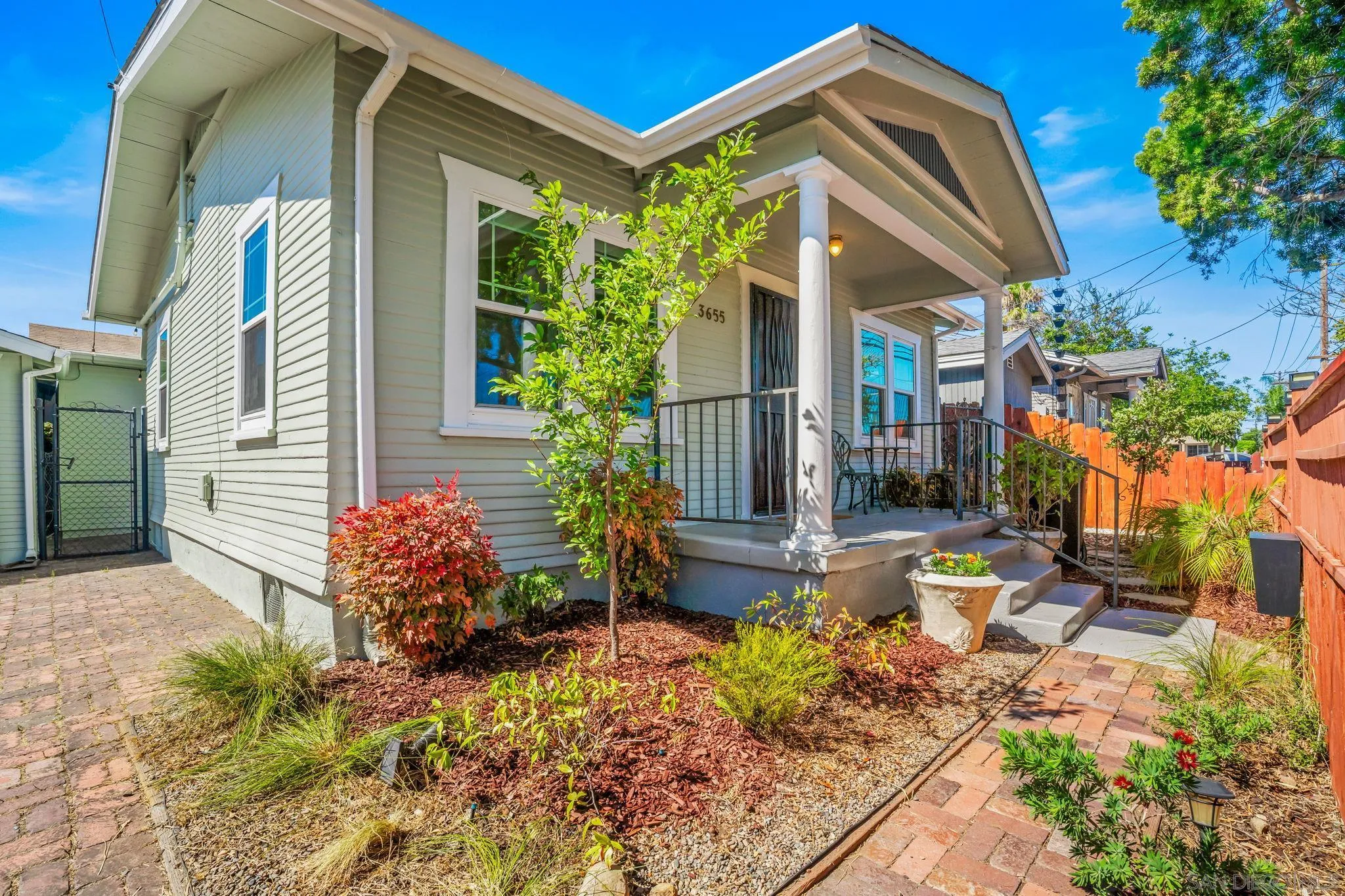https://cdn.realtyfeed.com/cdn/127/250036852/614cce651d71932c532aa52edf528754.webp