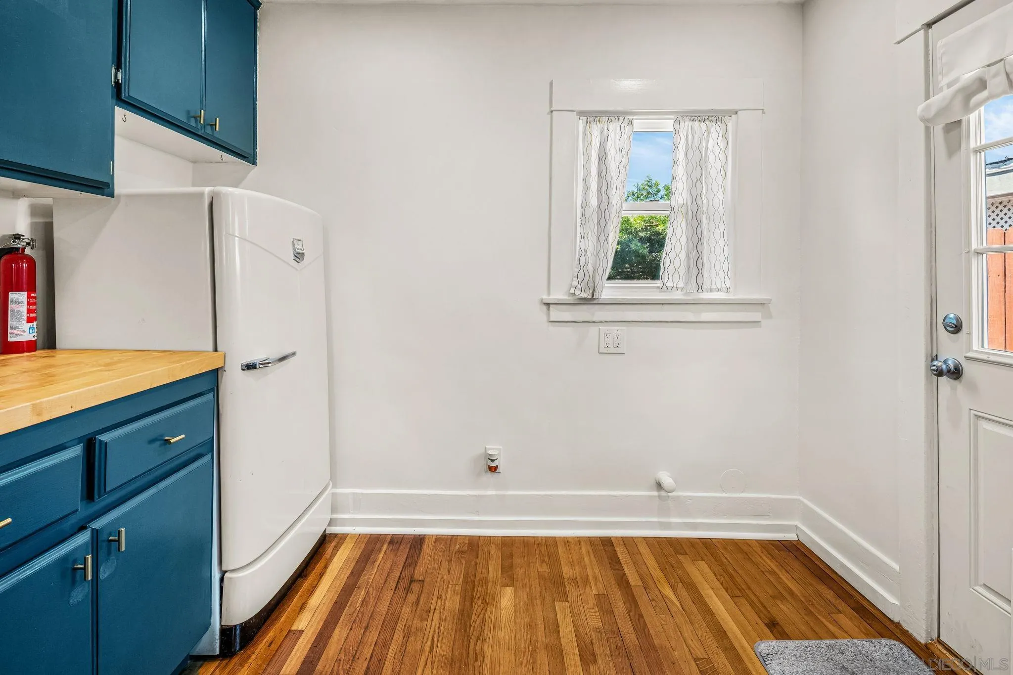 https://cdn.realtyfeed.com/cdn/127/250036852/9449ff49e09c571511a7dab2a679f29c.webp