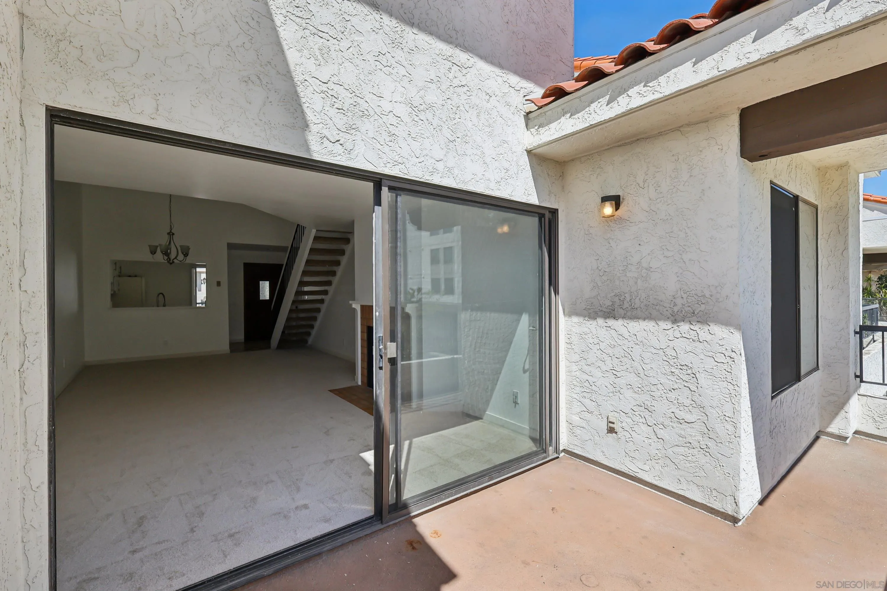https://cdn.realtyfeed.com/cdn/127/250036854/215868dbc14f7e1a6fa9f8c060d09c20.webp