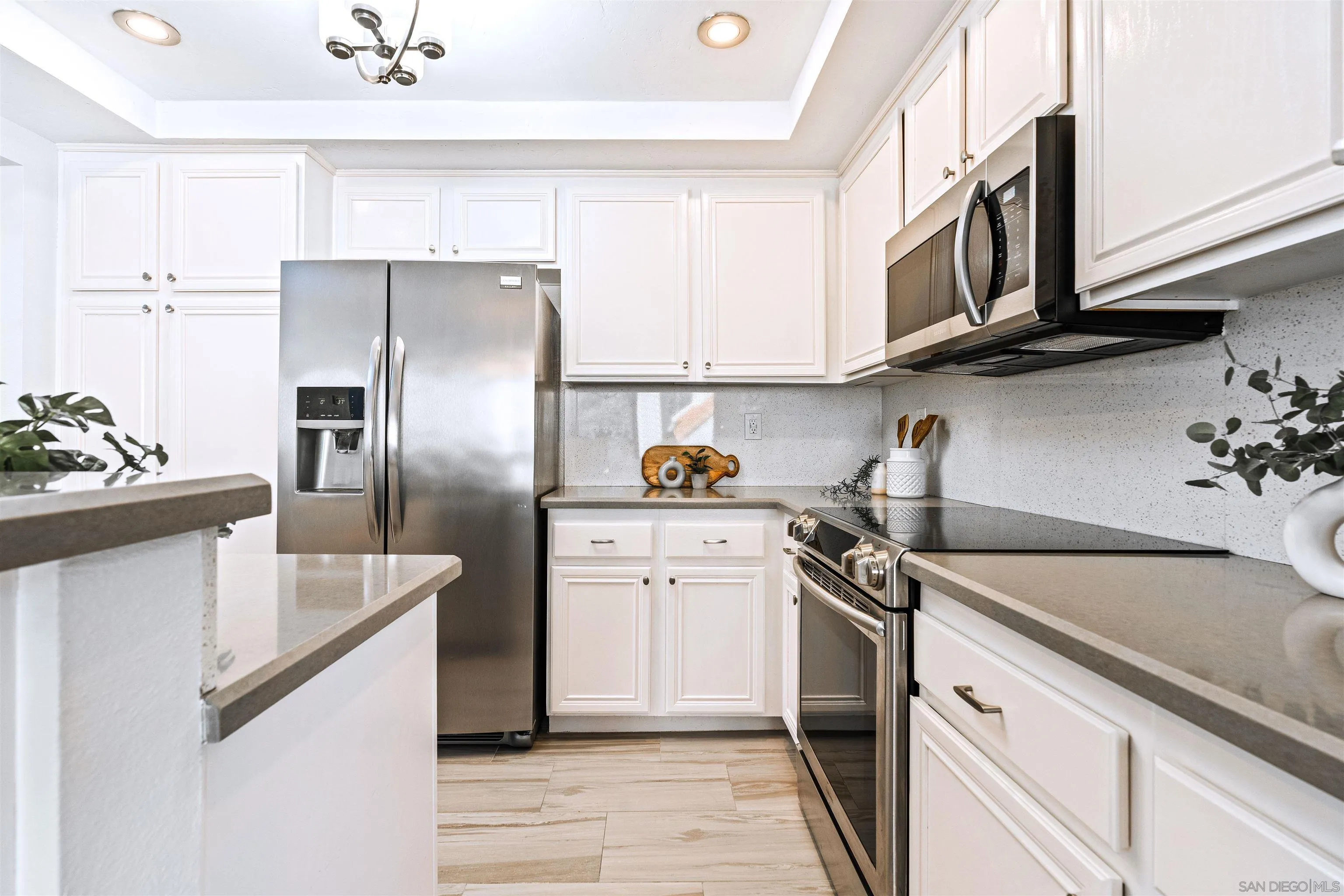 https://cdn.realtyfeed.com/cdn/127/250036855/753ac1a1c2be41b20812c40614529791.webp