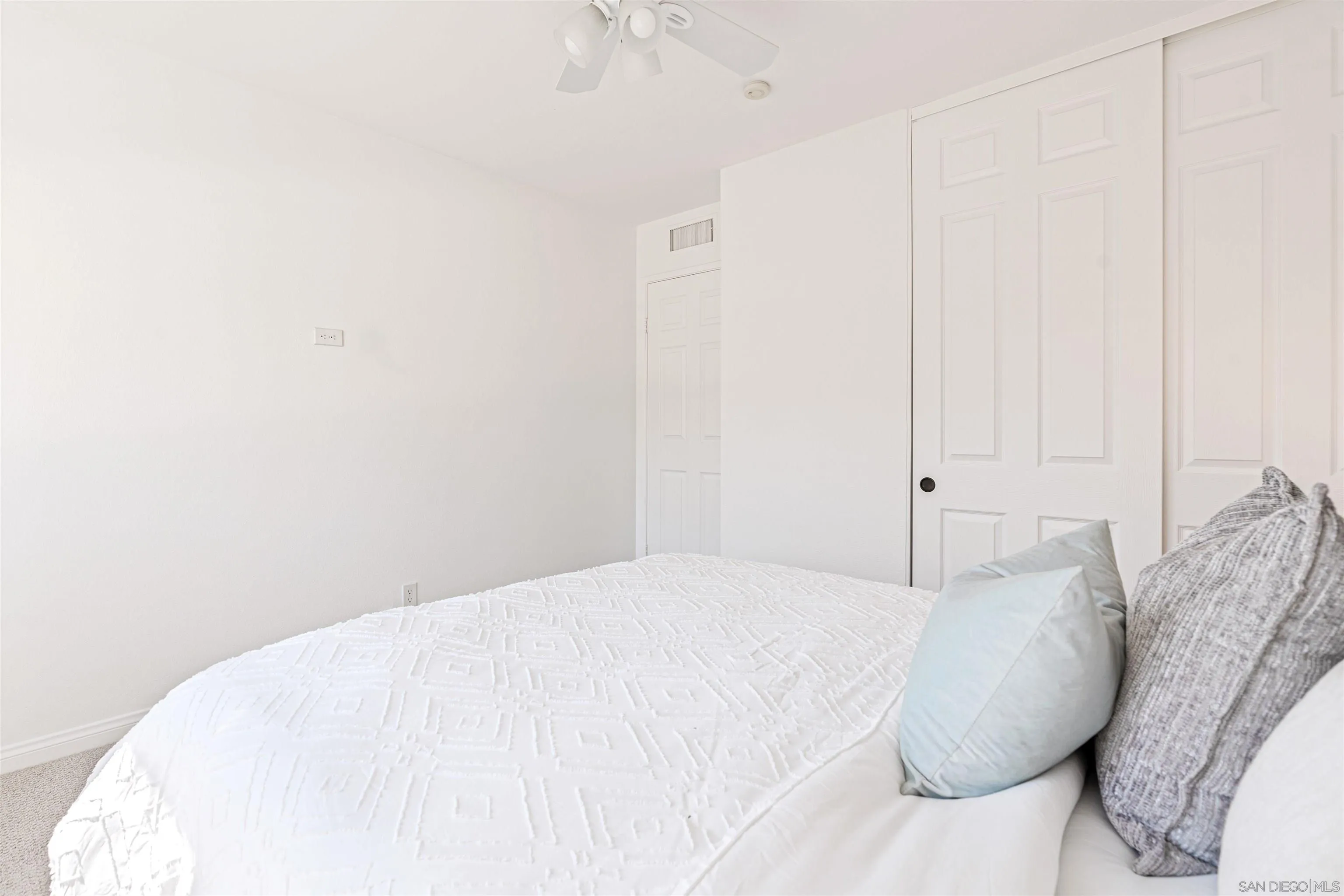 https://cdn.realtyfeed.com/cdn/127/250036855/d3c02fa99736fb86571ccf05e1bd7d6b.webp