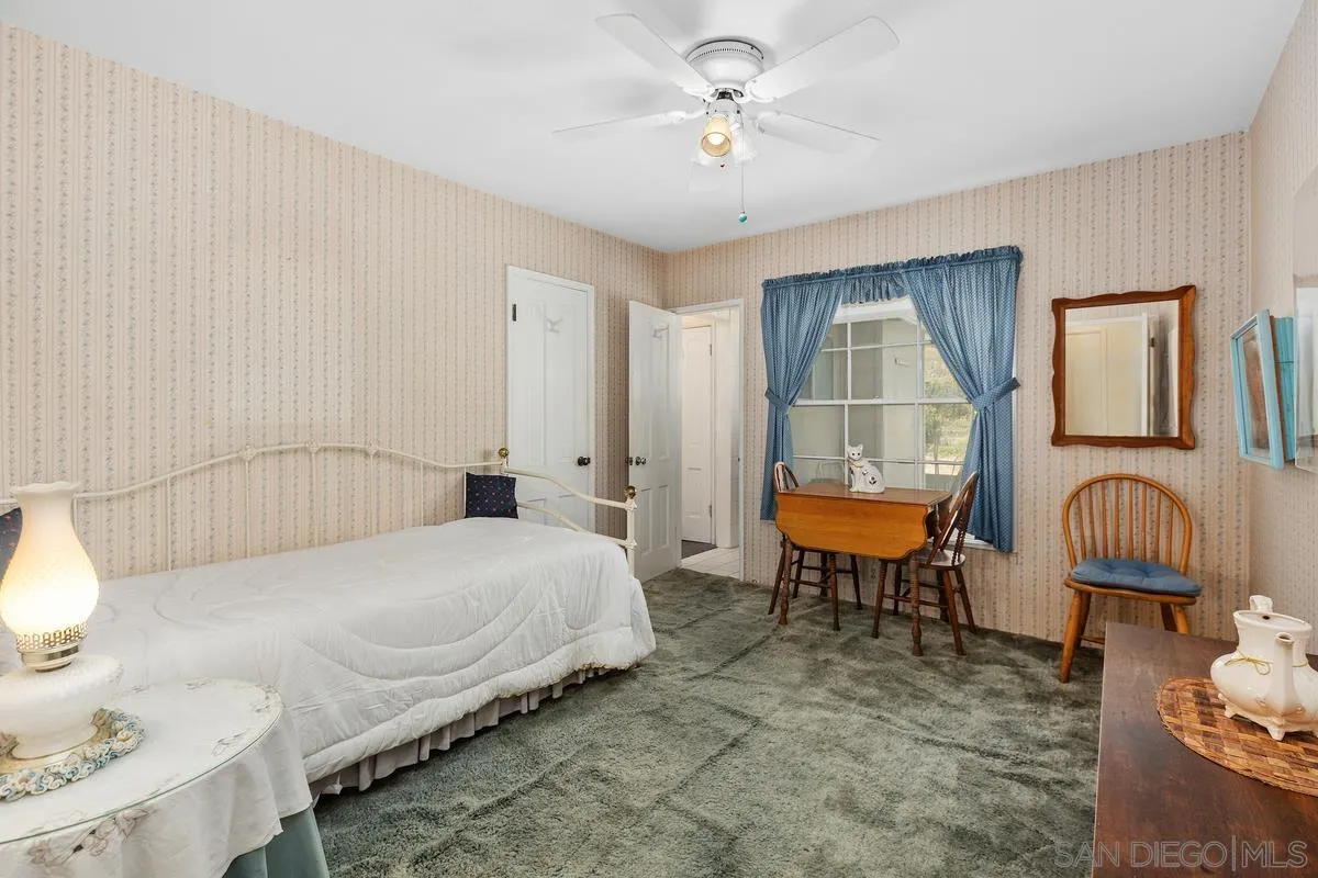 https://cdn.realtyfeed.com/cdn/127/250036856/8cca255f05e88d83e225d47abbe89fbe.webp