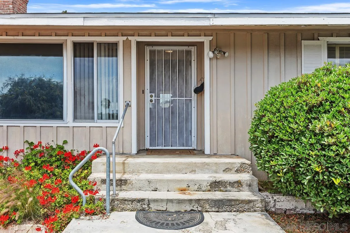 https://cdn.realtyfeed.com/cdn/127/250036856/9f5dcc8ffcbbf126467da433d62ed2ef.webp