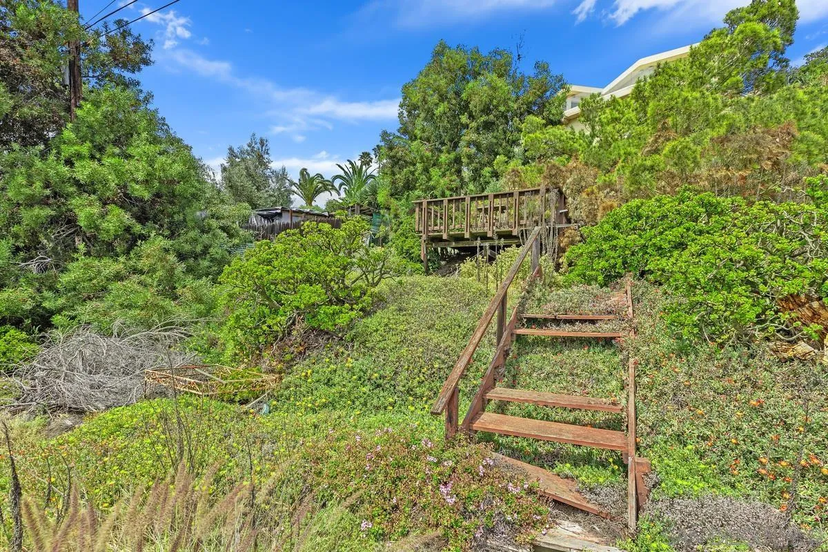 https://cdn.realtyfeed.com/cdn/127/250036856/a1951e305c61251fc24ac637979fc637.webp