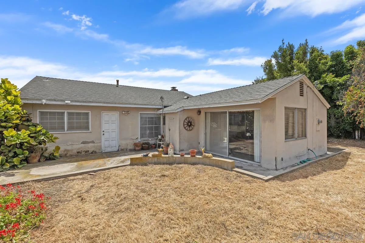 https://cdn.realtyfeed.com/cdn/127/250036856/fe62b12e49c764d6f4ca951759b3470b.webp