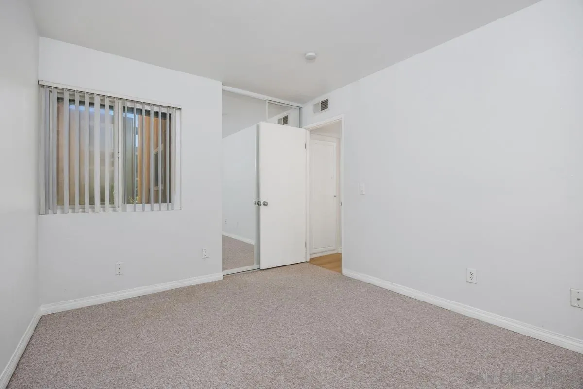 https://cdn.realtyfeed.com/cdn/127/250036857/0d3fa622d56a5538fa684a92d7a2ec9a.webp
