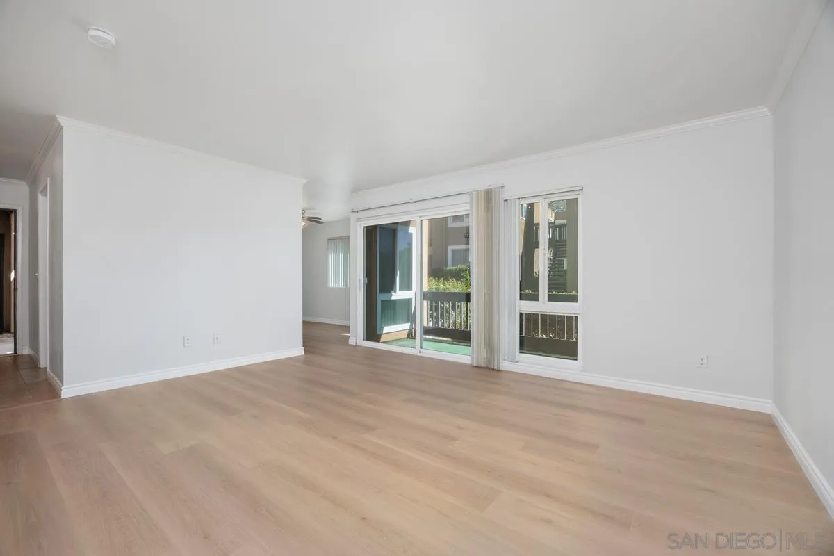 https://cdn.realtyfeed.com/cdn/127/250036857/4664d91be7ac1eca70a054a8605aba24.webp
