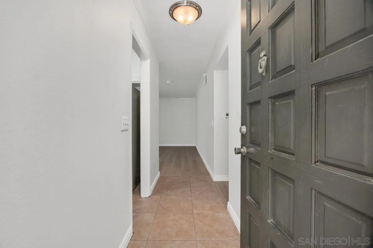https://cdn.realtyfeed.com/cdn/127/250036857/5a1a48fee7ecd4323396316fd998e41c.webp