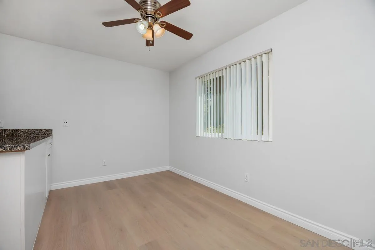 https://cdn.realtyfeed.com/cdn/127/250036857/d33cf54d14cafd6412487a024c49e842.webp