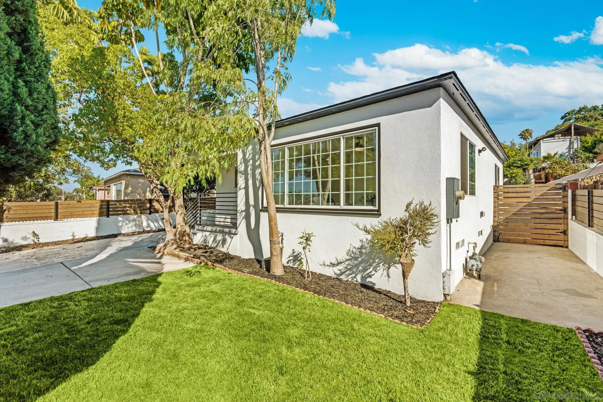 https://cdn.realtyfeed.com/cdn/127/250036859/2407ff42d821d444dfde1796e6000509.webp