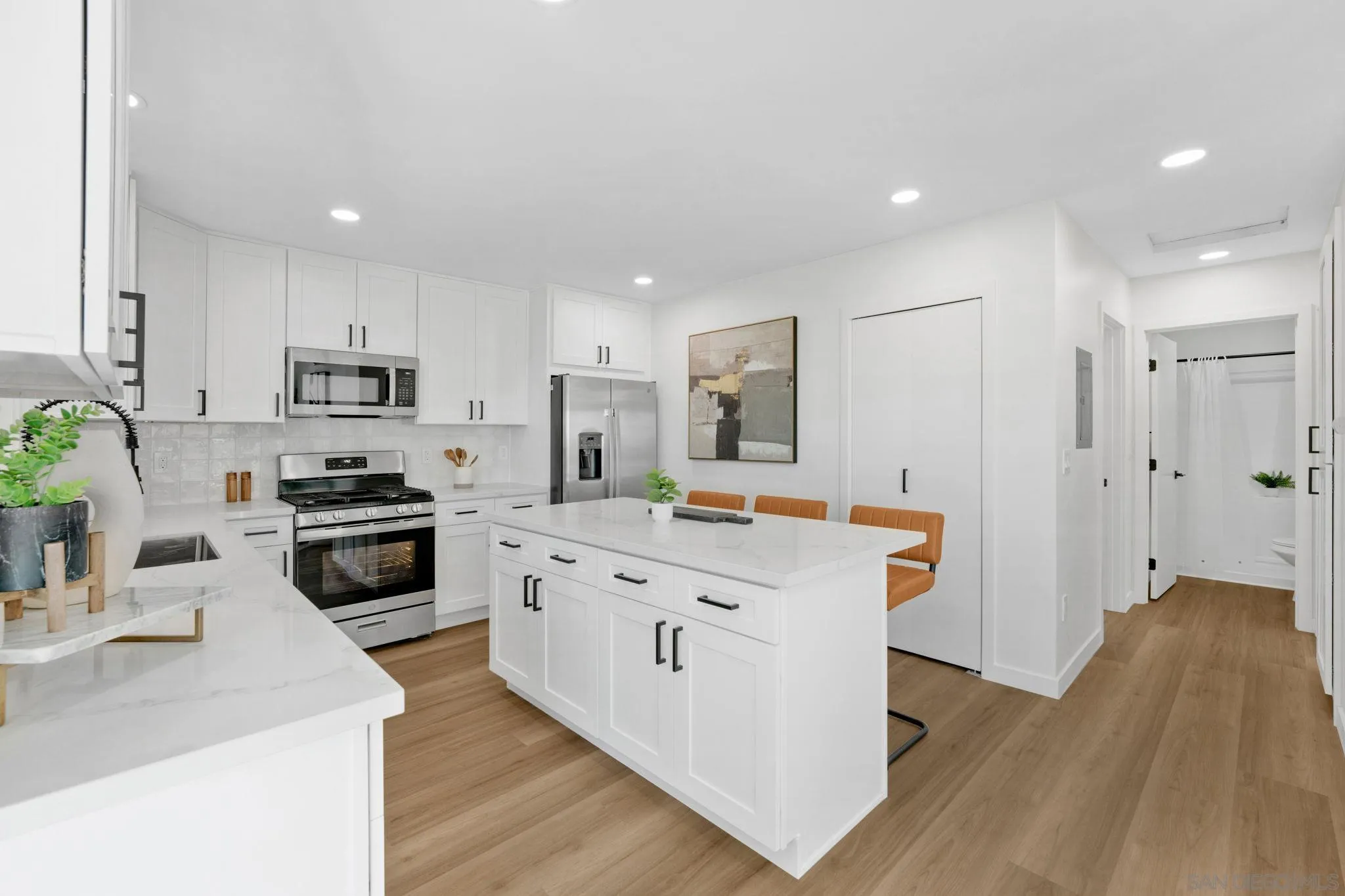 https://cdn.realtyfeed.com/cdn/127/250036859/46badfe36489dd0c07ee124be31b4a63.webp