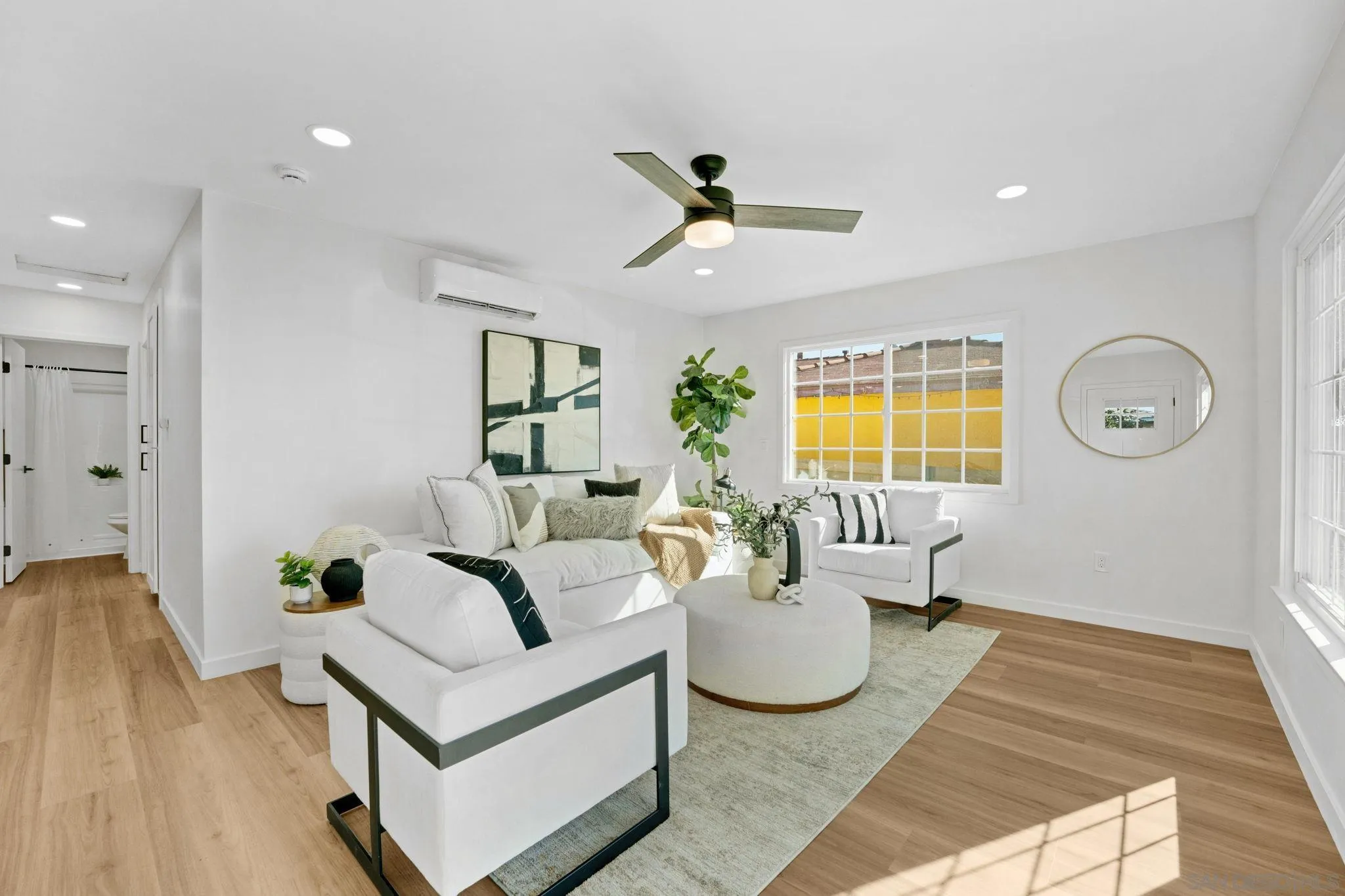 https://cdn.realtyfeed.com/cdn/127/250036859/6b70ef4cc1ccc6d398f57c06bc5ef756.webp