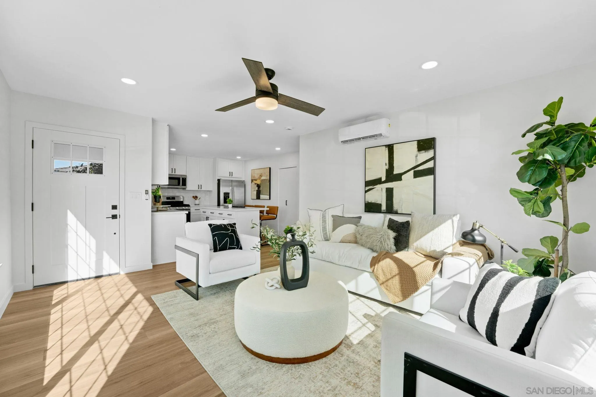 https://cdn.realtyfeed.com/cdn/127/250036859/d07a9aa4a24fdf181e498f2b5fdcdfb5.webp