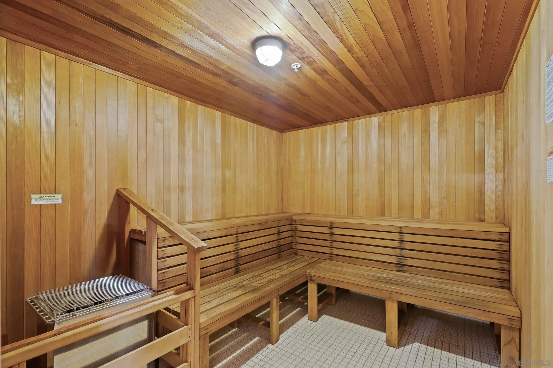 https://cdn.realtyfeed.com/cdn/127/250036861/320f60bd1ee22ffcbc84ddfc85ce9c2c.webp