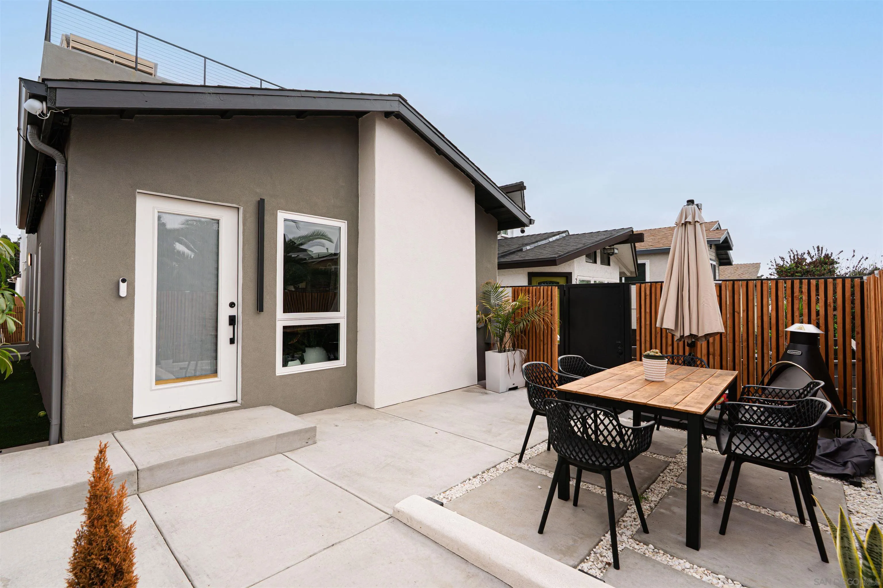 https://cdn.realtyfeed.com/cdn/127/250036864/a498bd0e17252e41713562221ac10783.webp
