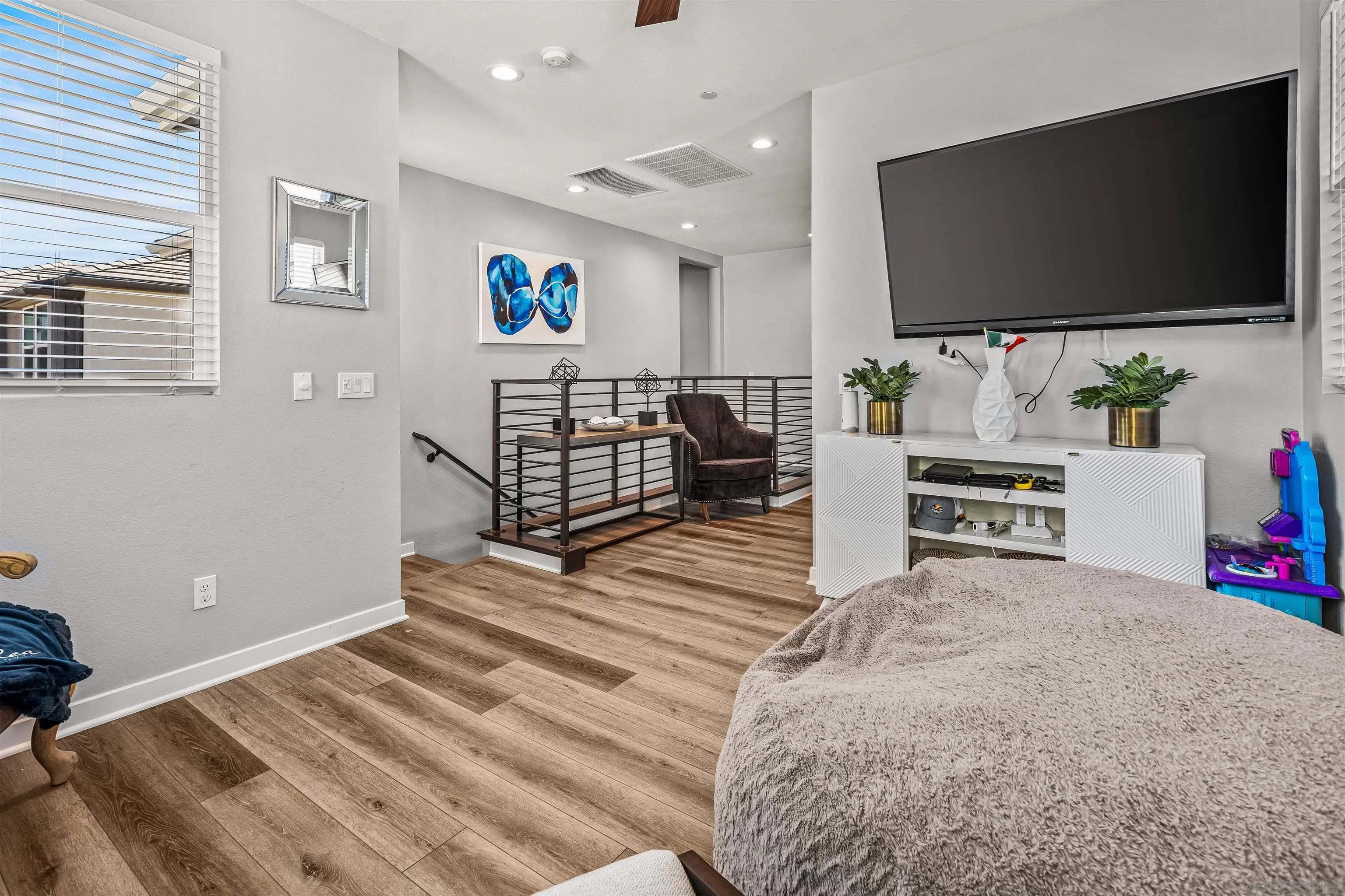 https://cdn.realtyfeed.com/cdn/127/250036866/0c07ef9b4522da7c72f8428f8c8bdf3f.webp