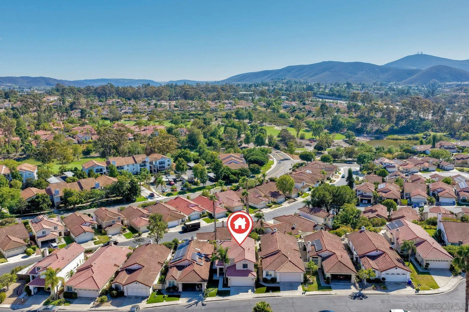 https://cdn.realtyfeed.com/cdn/127/250036872/0d360291e4df2080c14fb262befa9a78.webp