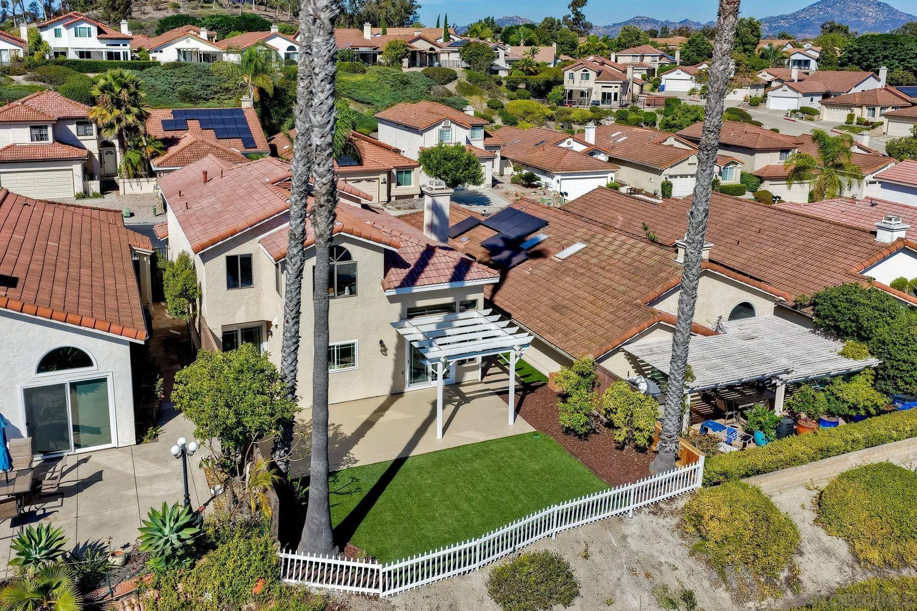 https://cdn.realtyfeed.com/cdn/127/250036872/1482e537d9034e914fb5a977d422ebdd.webp