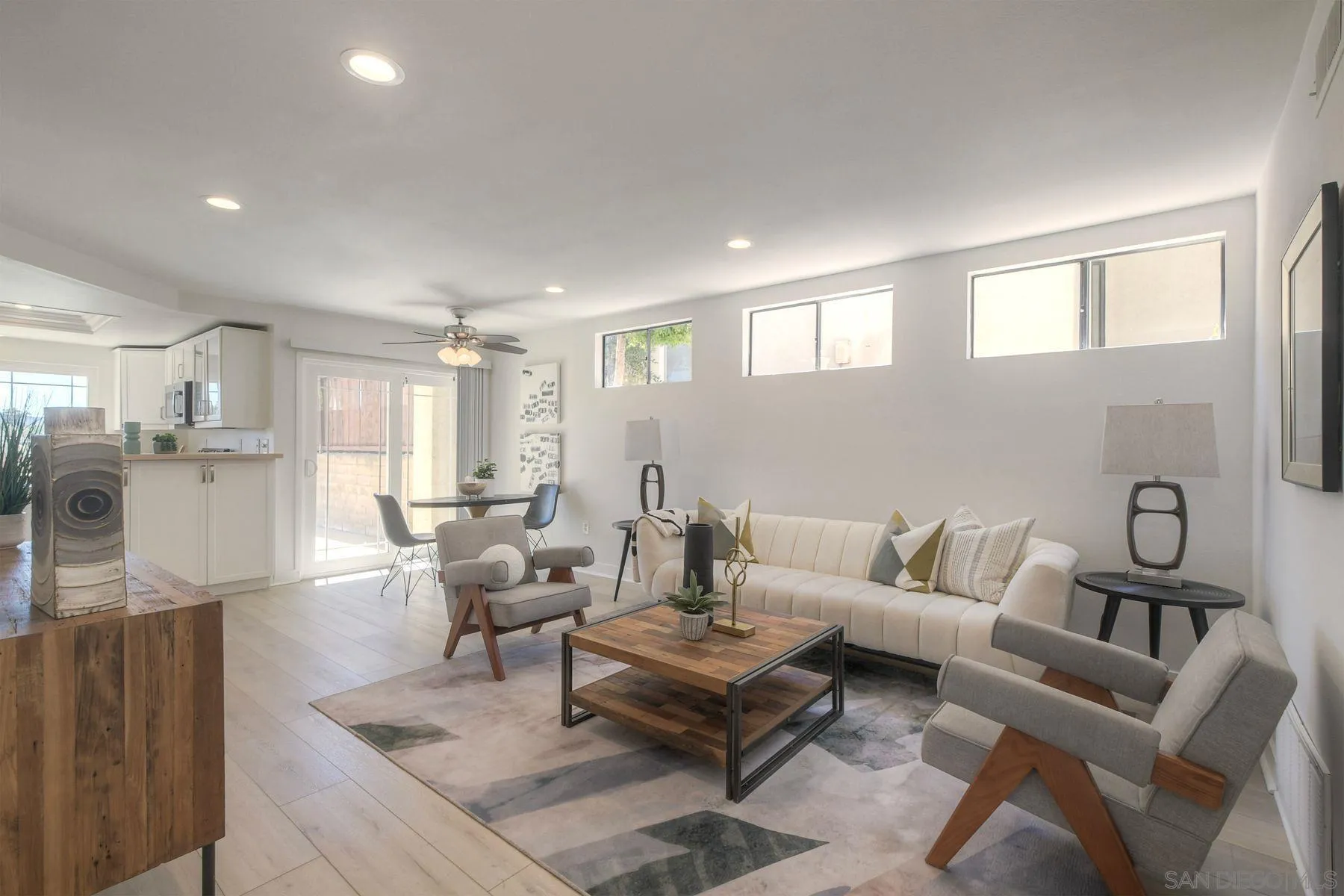 https://cdn.realtyfeed.com/cdn/127/250036872/14ade257bc0afa6d6025ec908ac15e39.webp