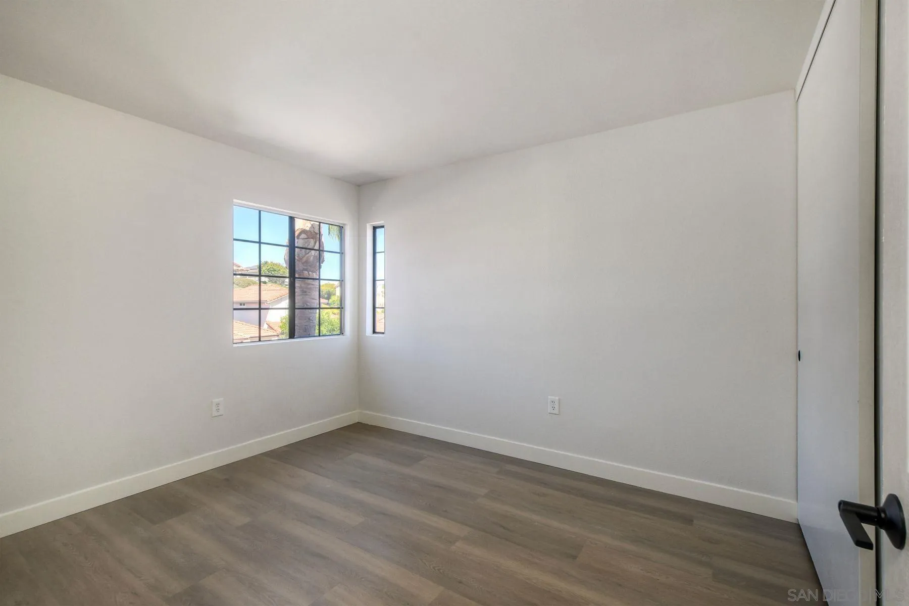 https://cdn.realtyfeed.com/cdn/127/250036872/691c2fe39e54d56742834bc043d332b2.webp